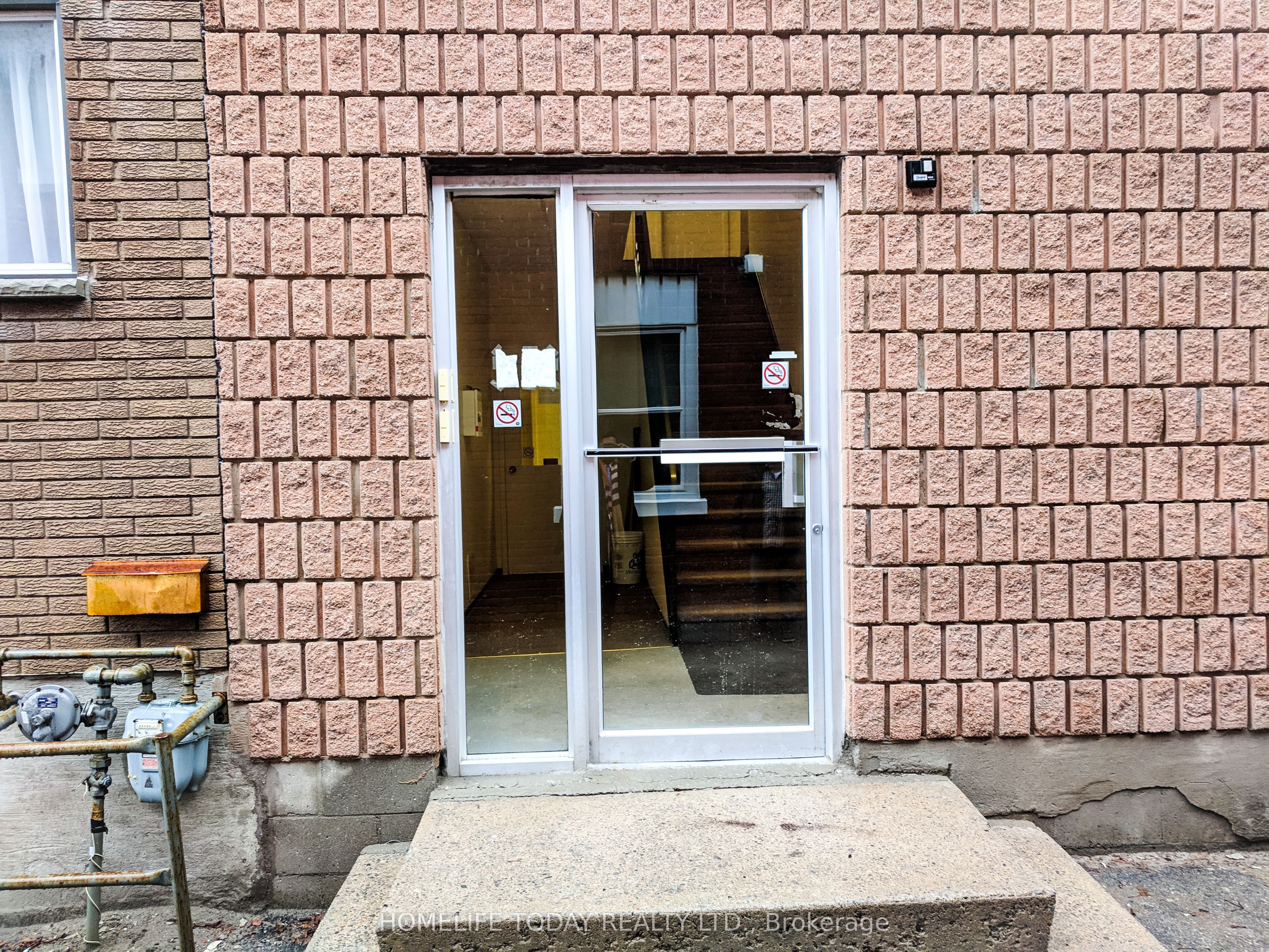 67 King Street E Property Photo 9