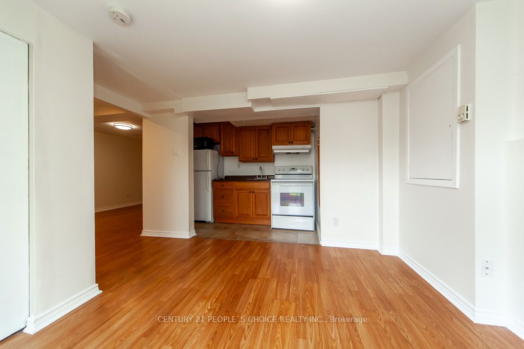 35 Fernbank Place Property Photo 12