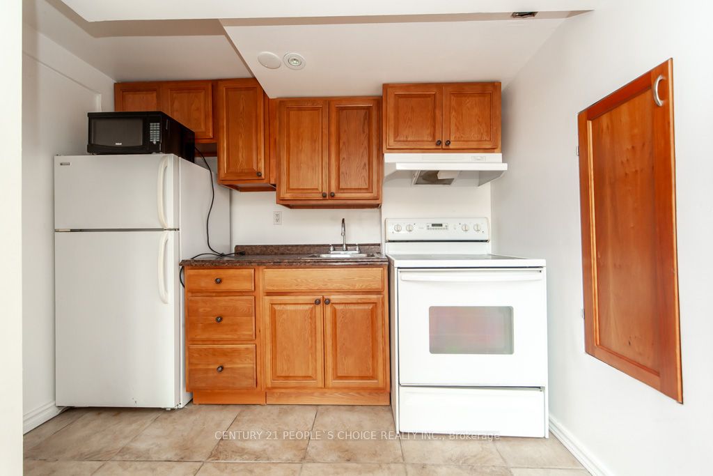 35 Fernbank Place Property Photo 14