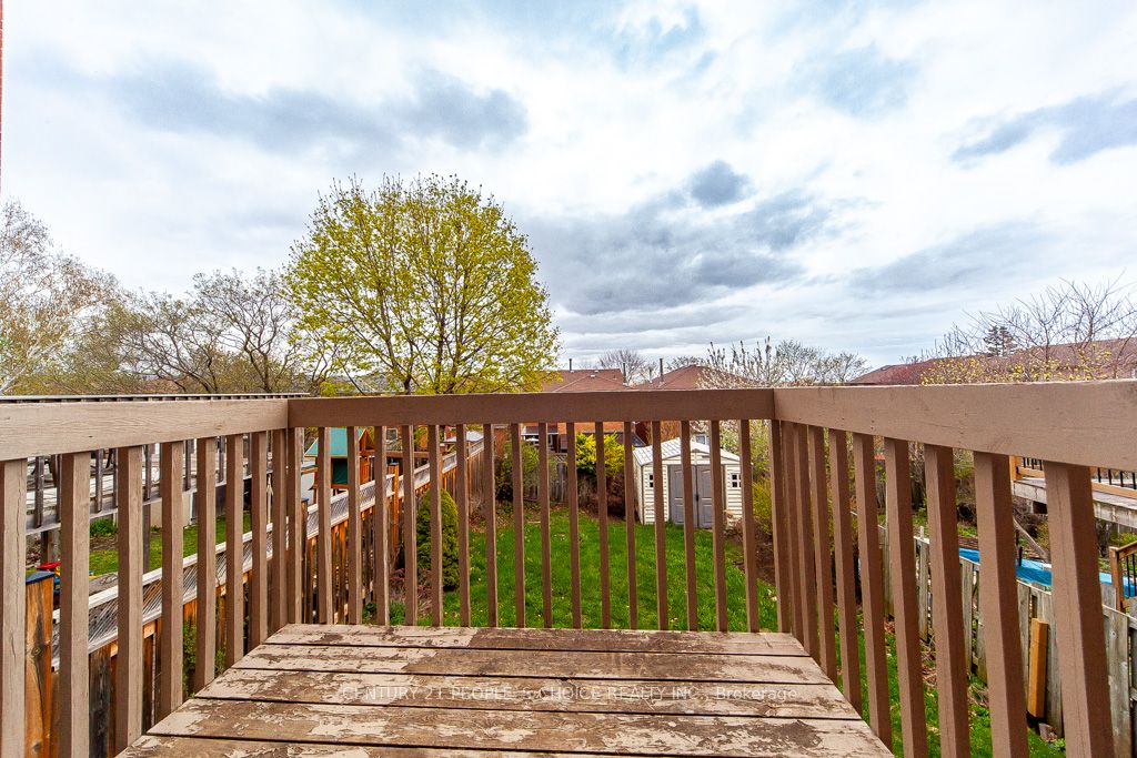 35 Fernbank Place Property Photo 39