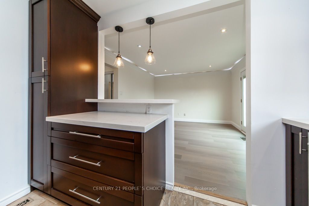 35 Fernbank Place Property Photo 44