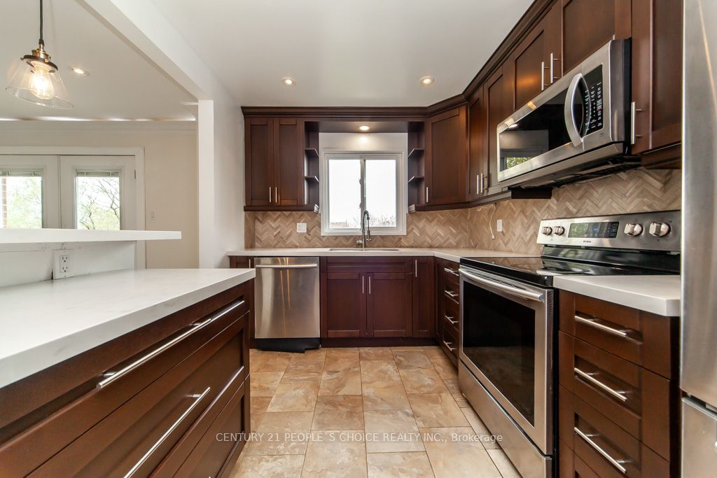 35 Fernbank Place Property Photo 46