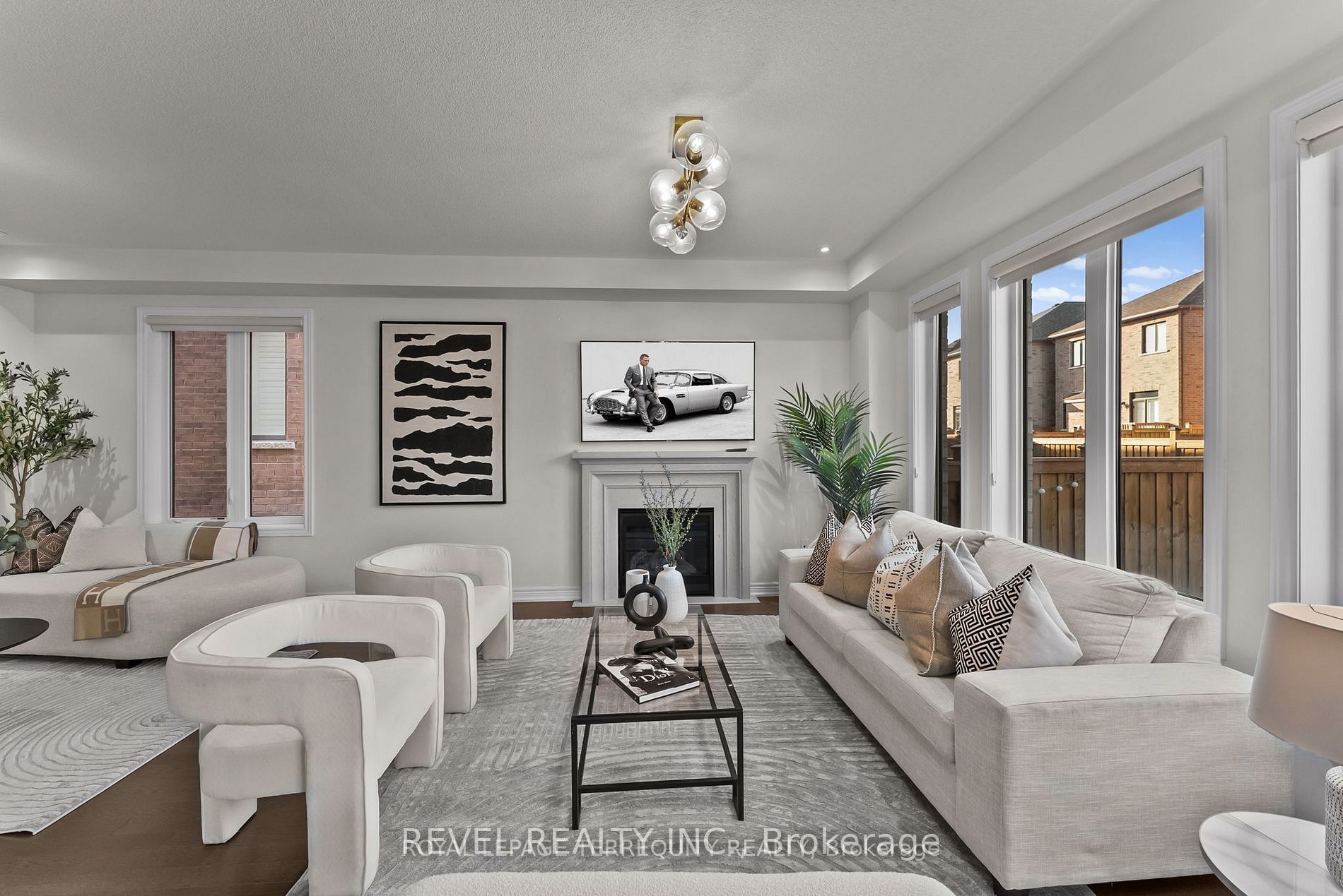 24 Auckland Drive Property Photo 15