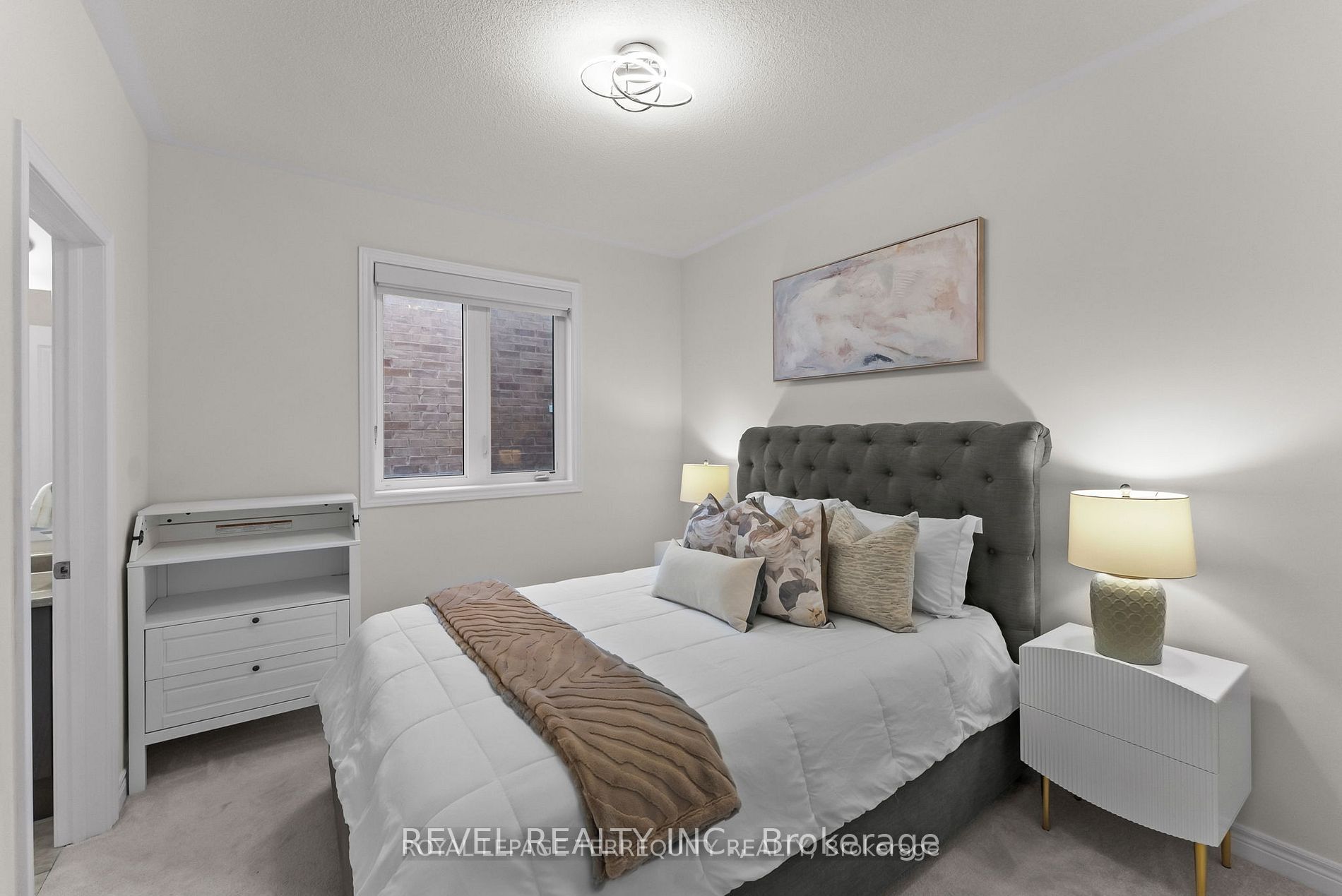 24 Auckland Drive Property Photo 34