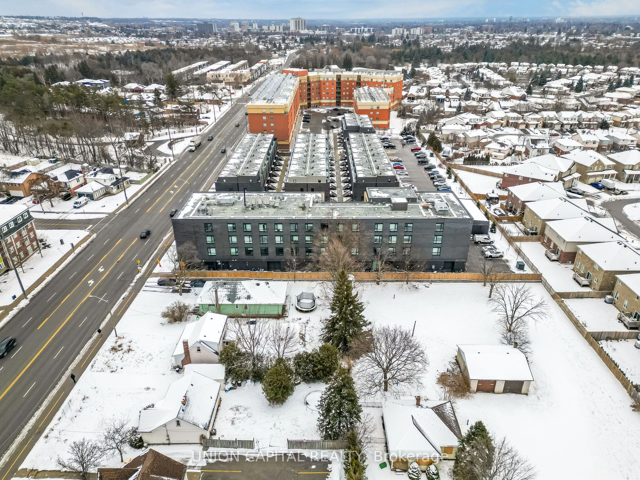 1800 Simcoe Street 201 Property Photo 2