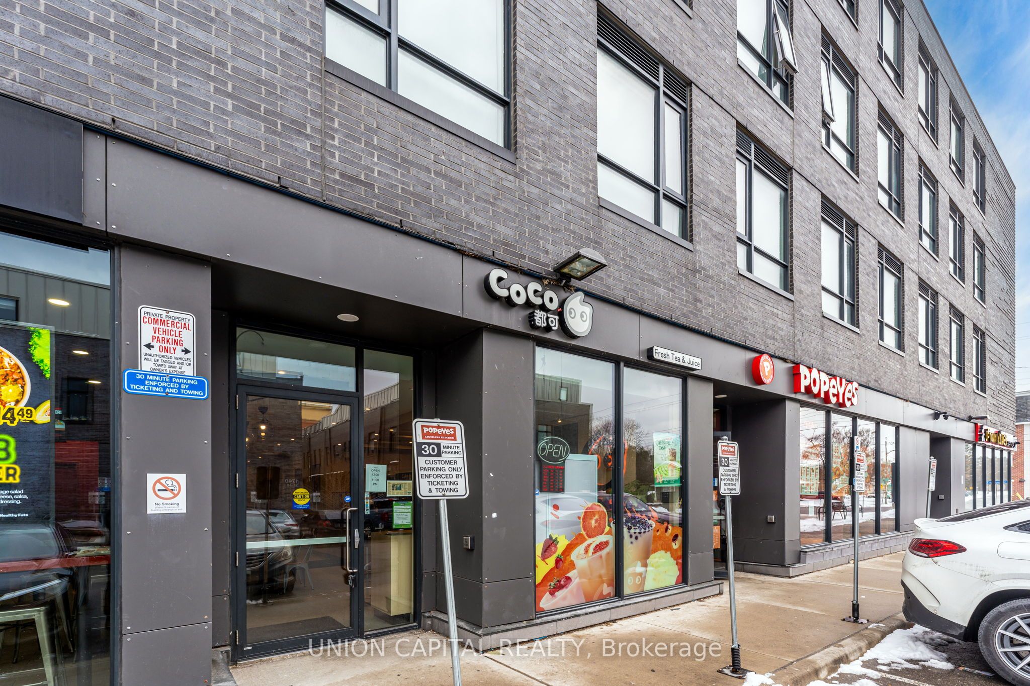 1800 Simcoe Street 201 Property Photo 20