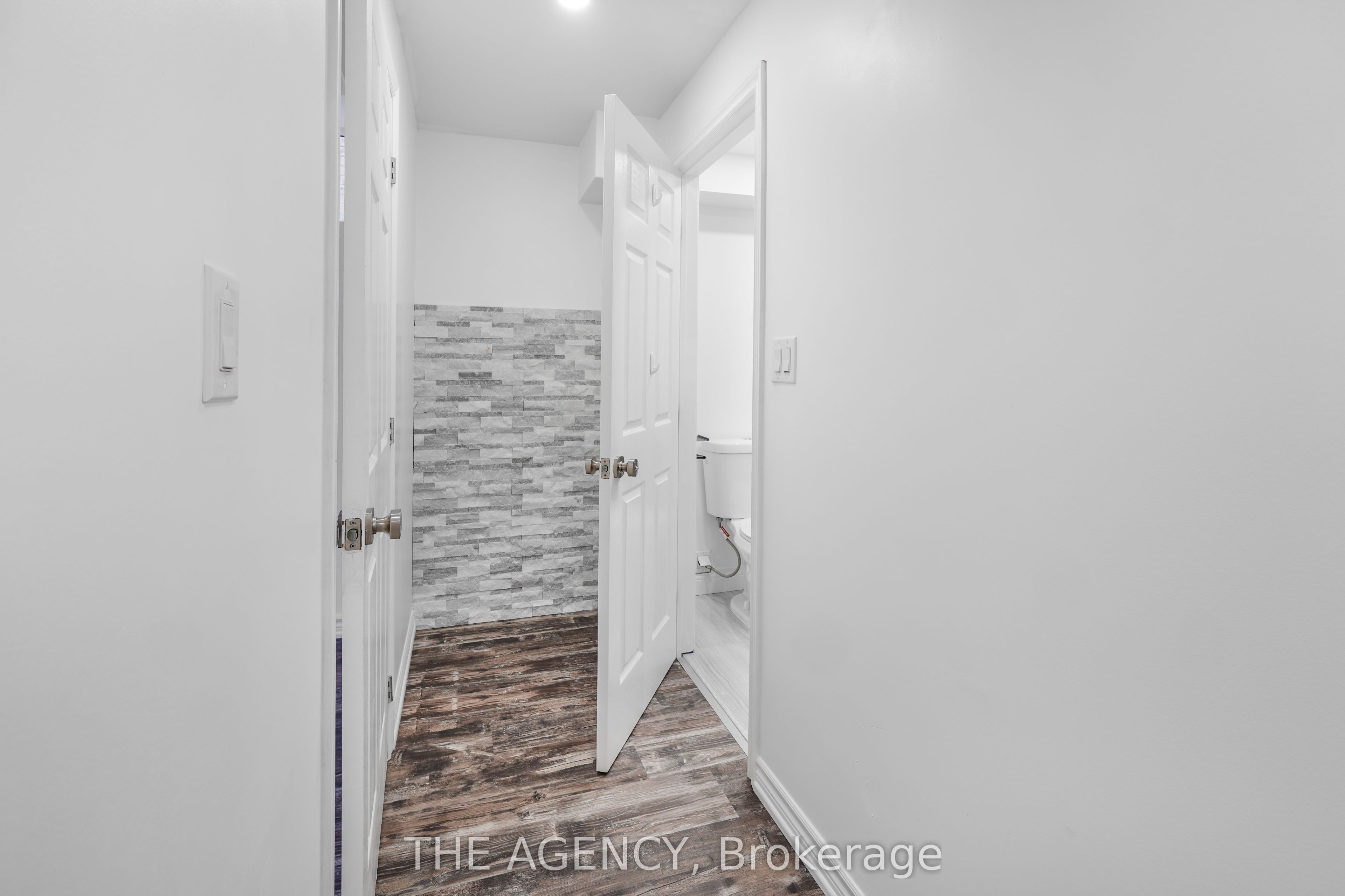 10 Moses Cres Property Photo 24