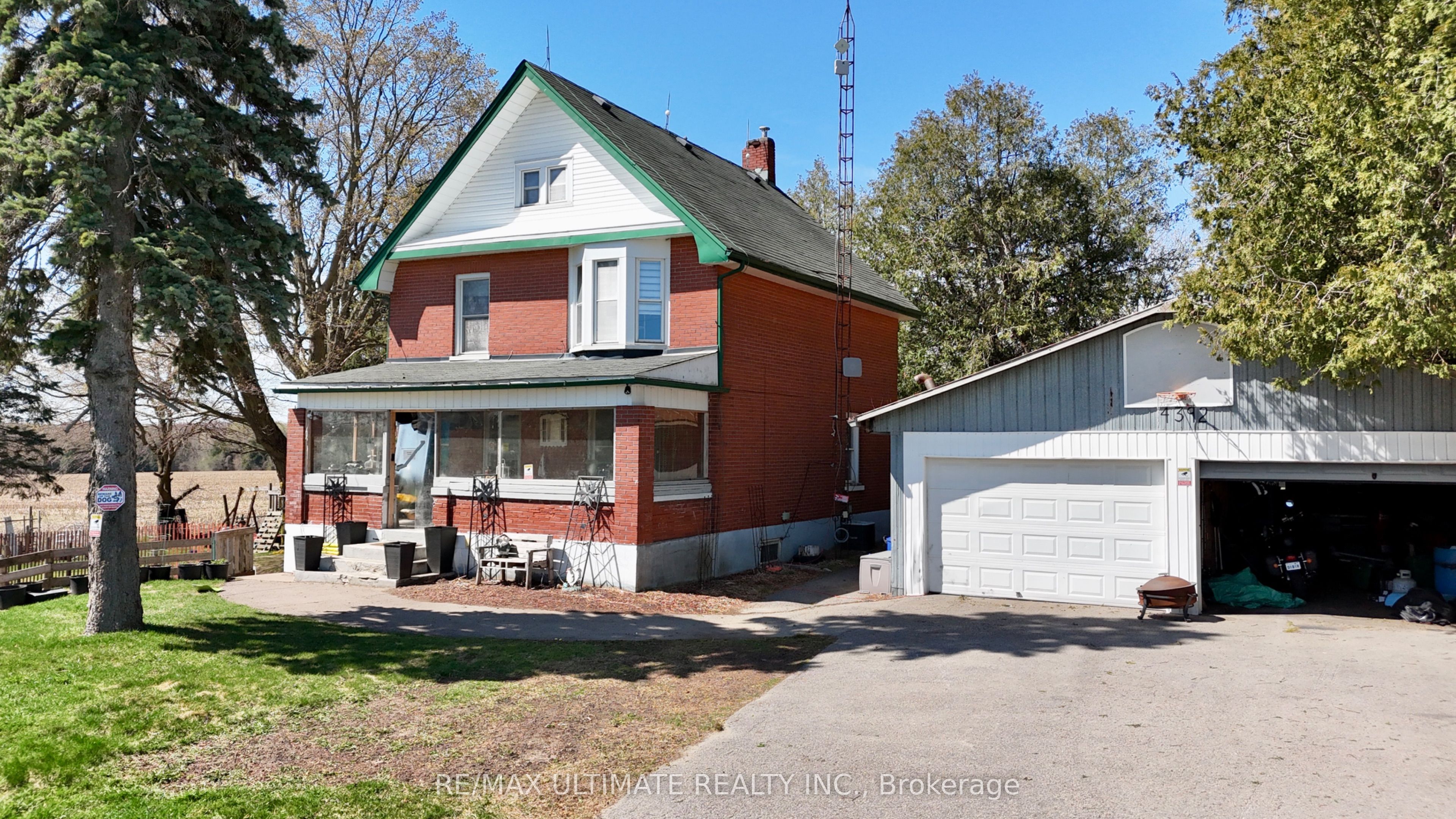 4392 Solina Rd Property Photo 16