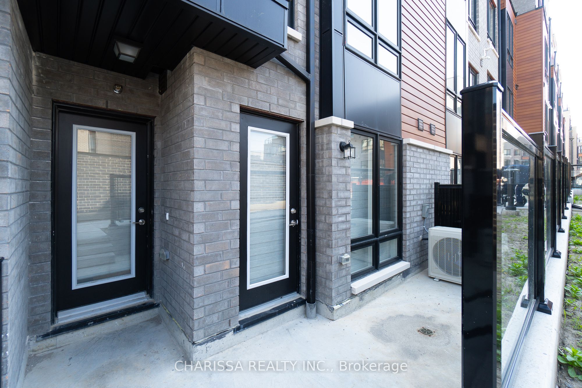 #33 - 30 Liben Way Property Photo 1