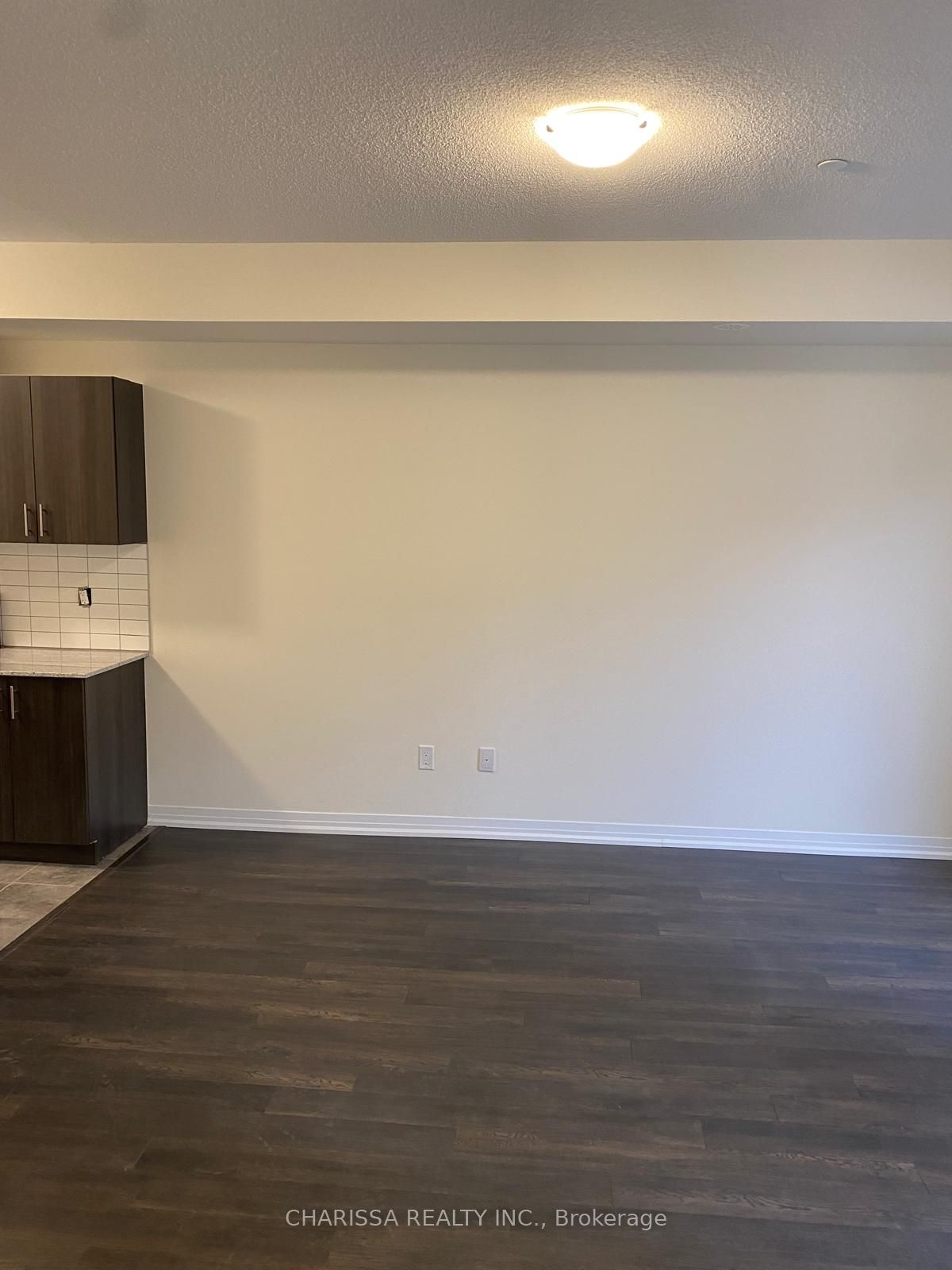 #33 - 30 Liben Way Property Photo 41