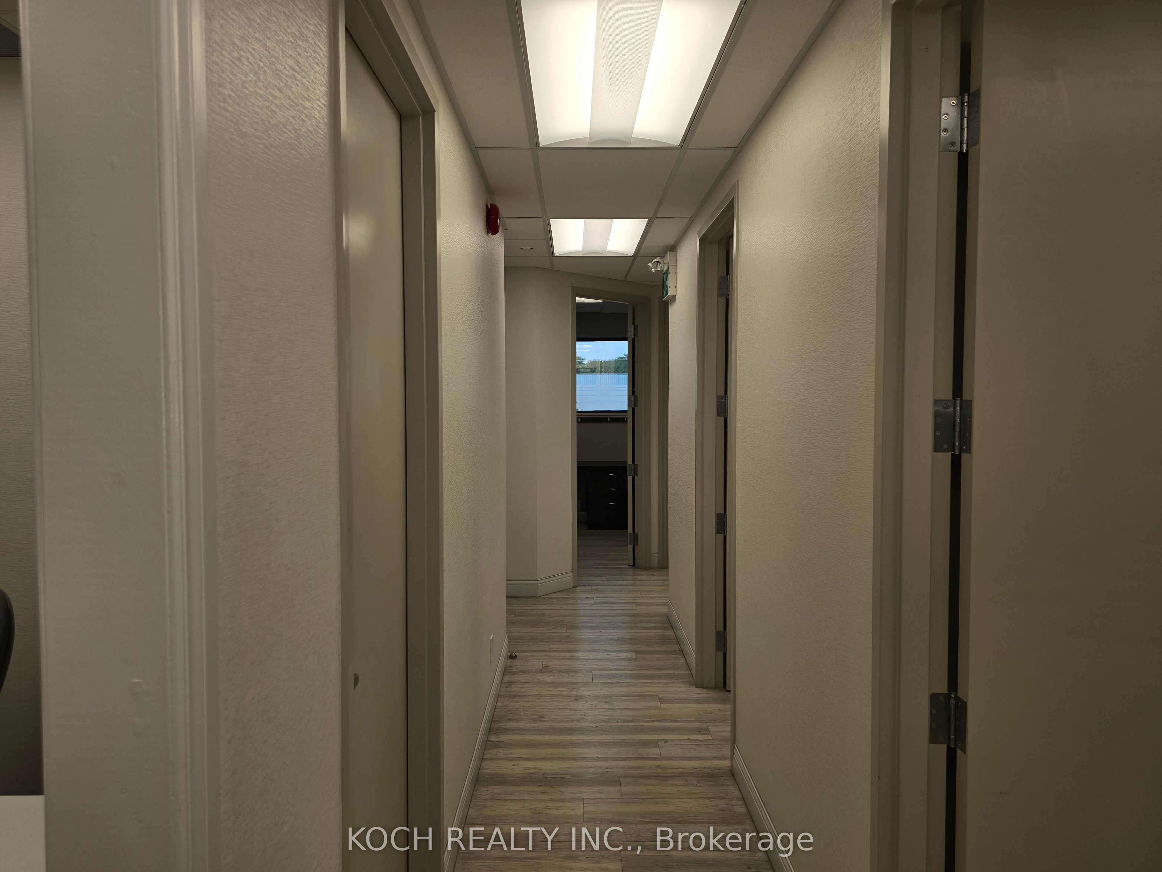 #201 - 95 Bayly Street Property Photo 6