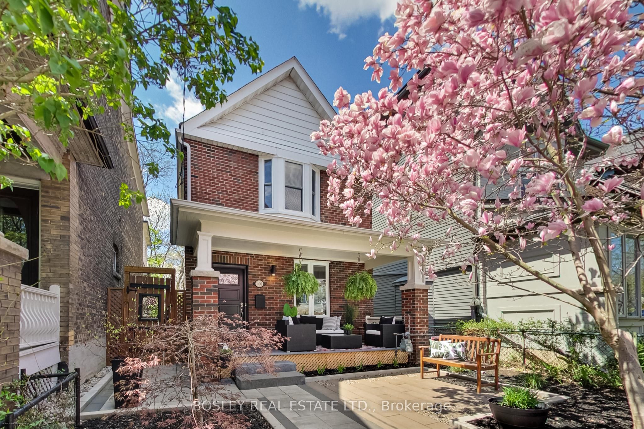206 Ashdale Avenue Property Photo 1