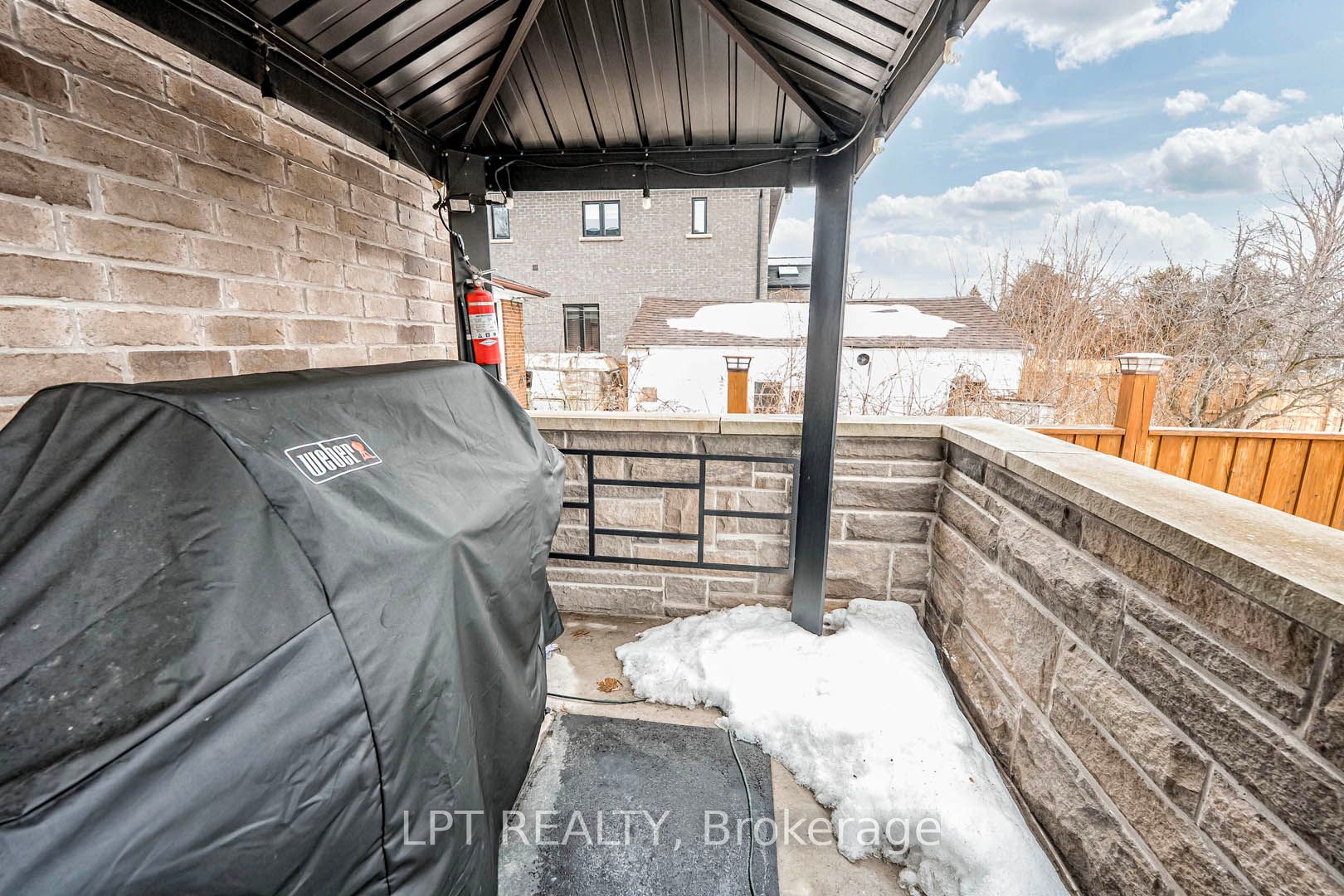 386 Kennedy Road Property Photo 35
