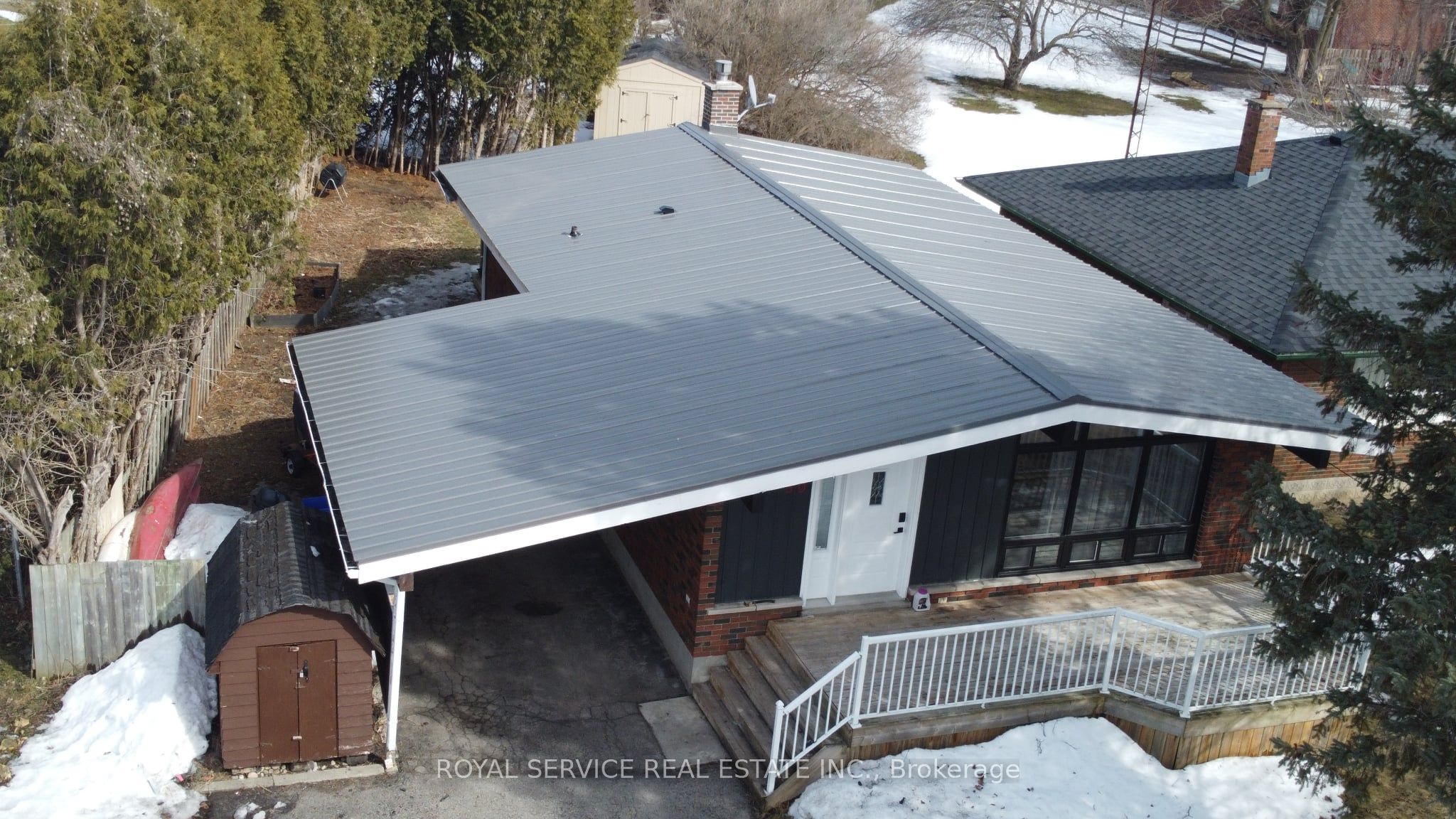 59 Church Street S Property Photo 2