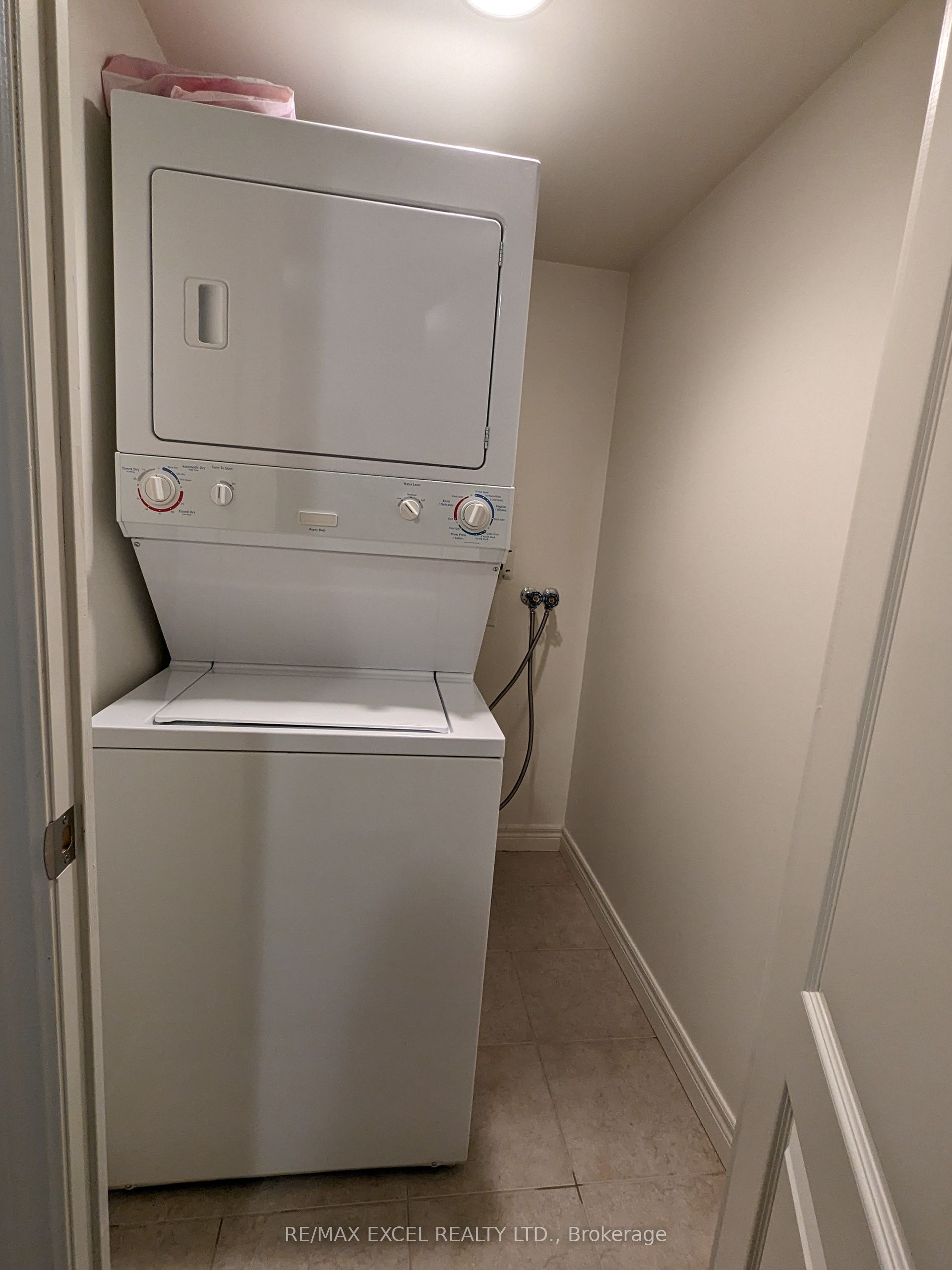 #403 - 60 Town Centre Court Property Photo 11