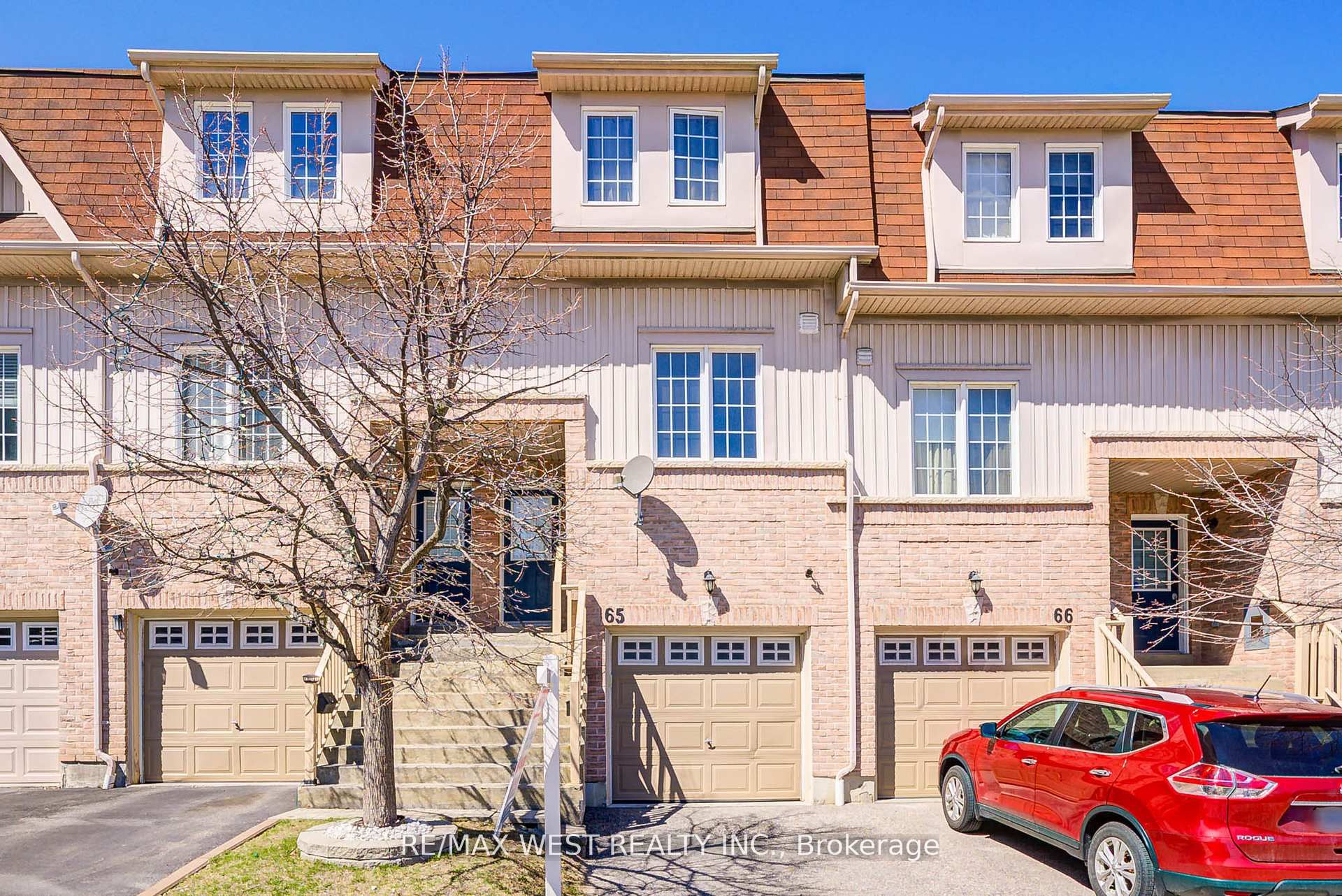#65 - 735 Sheppard Avenue Property Photo 1