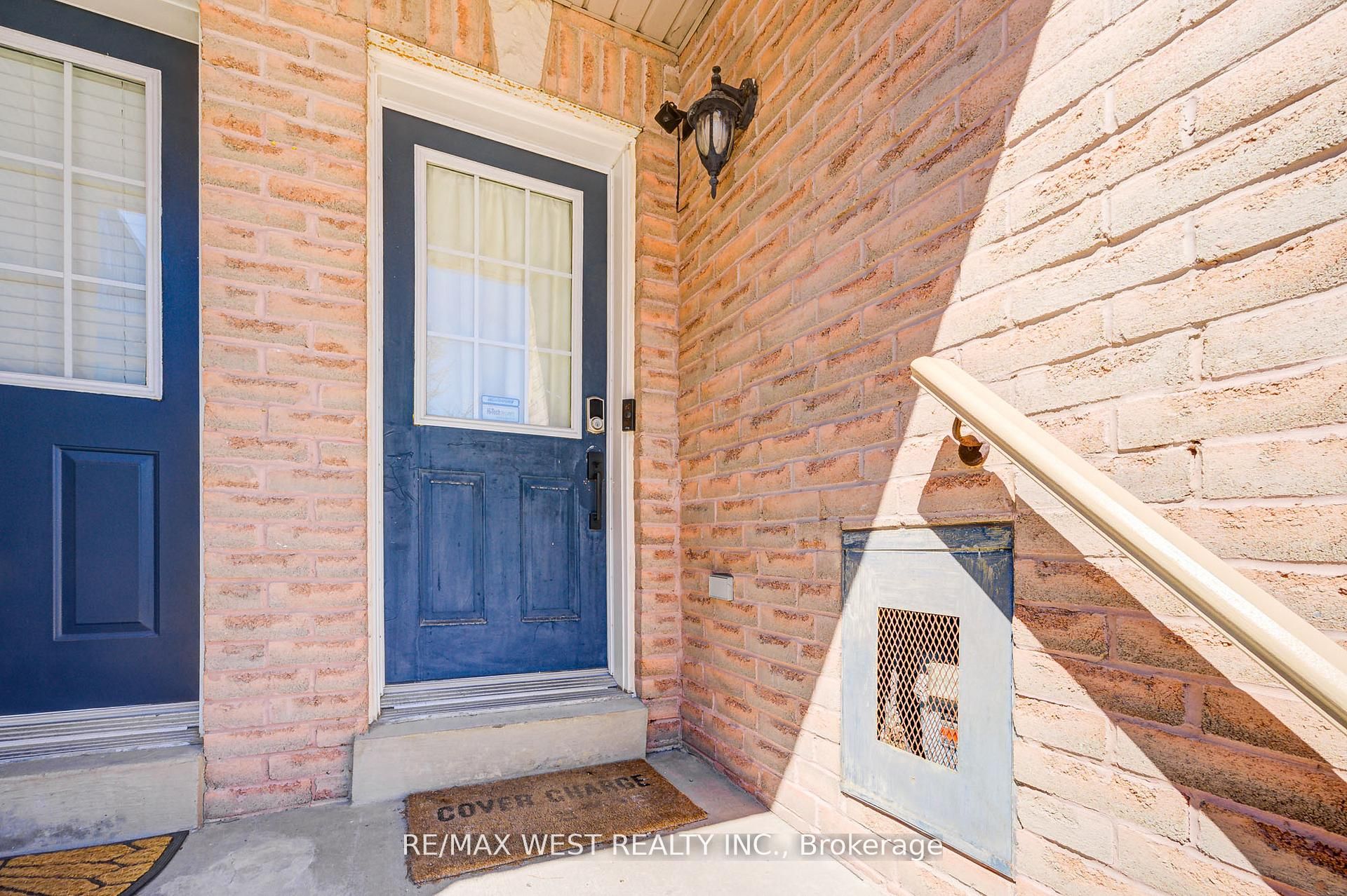 #65 - 735 Sheppard Avenue Property Photo 4
