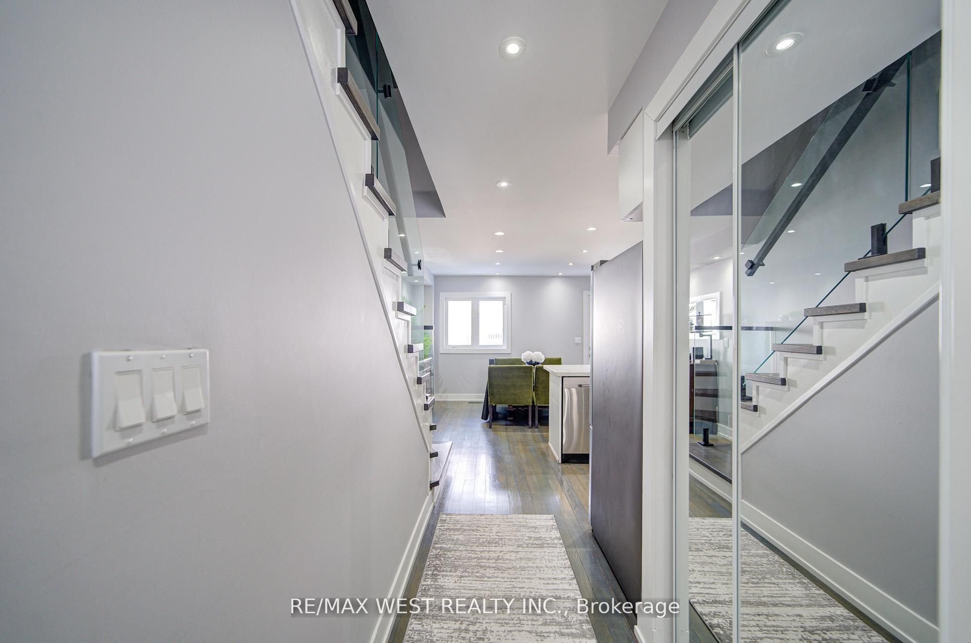 #65 - 735 Sheppard Avenue Property Photo 15