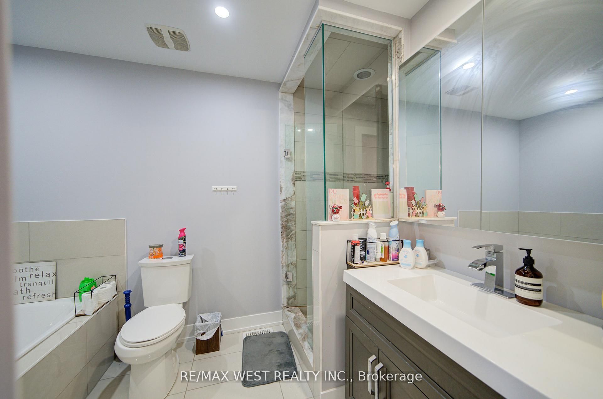 #65 - 735 Sheppard Avenue Property Photo 41