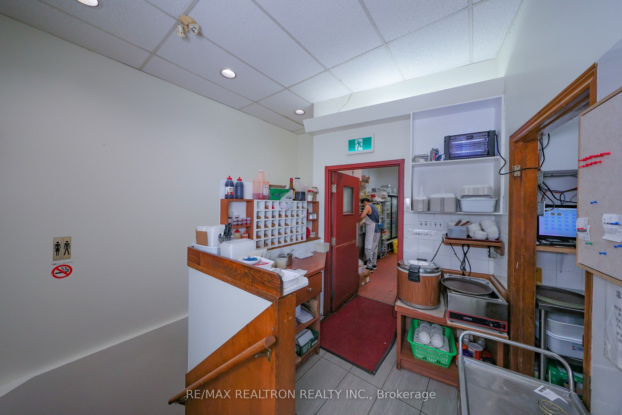 4227 Sheppard Avenue E 2& 3 Property Photo 17