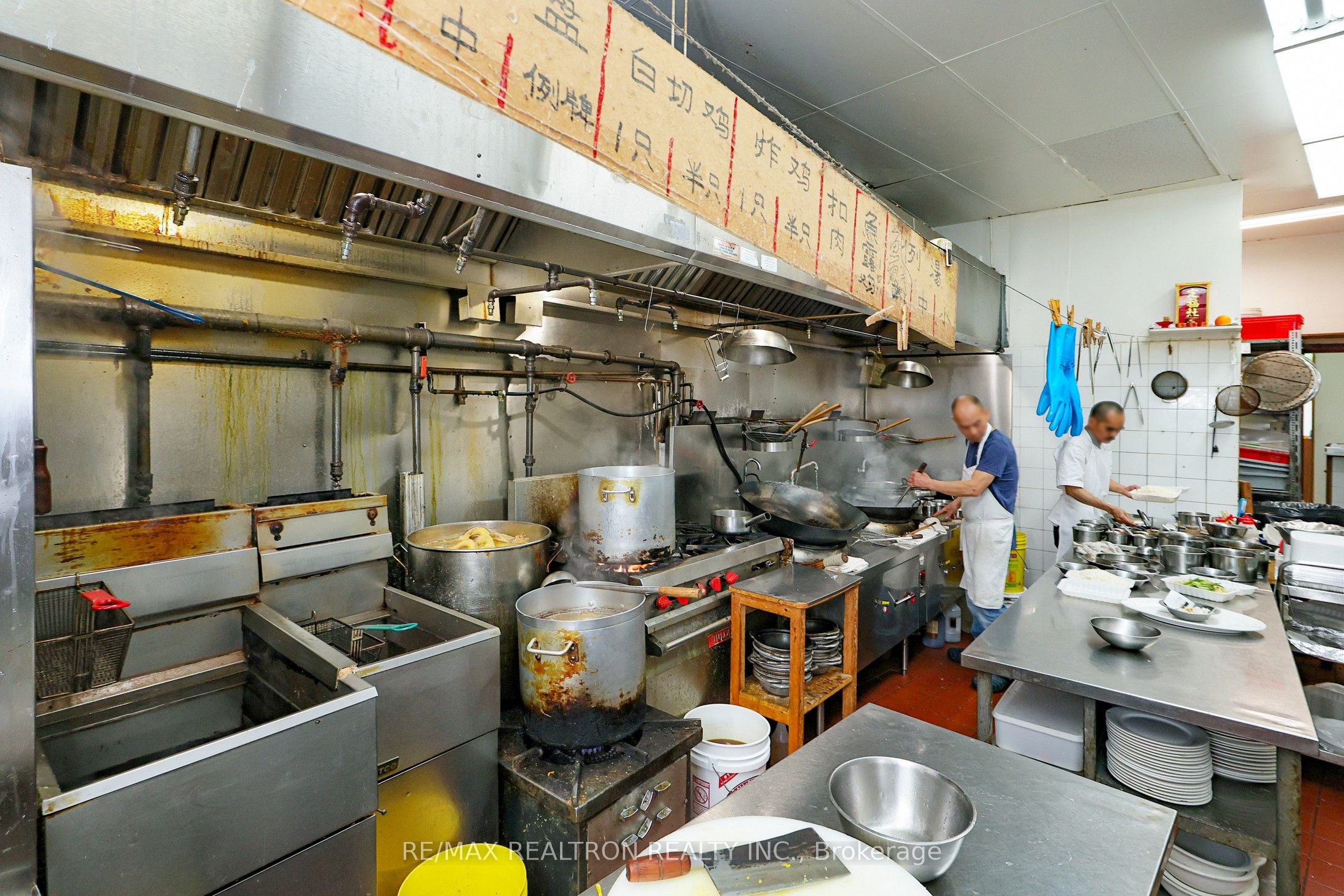 4227 Sheppard Avenue E 2& 3 Property Photo 26