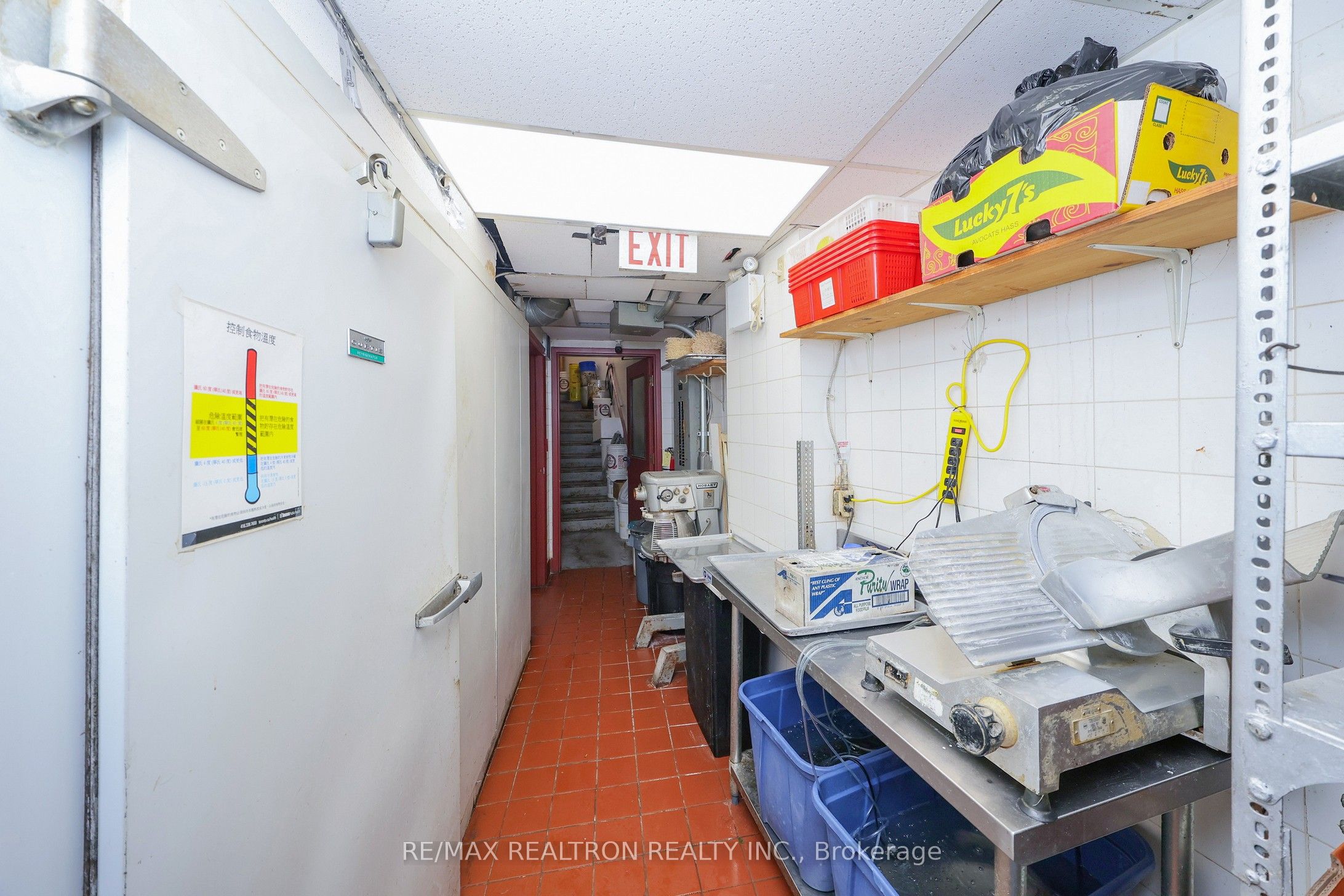 4227 Sheppard Avenue E 2& 3 Property Photo 32