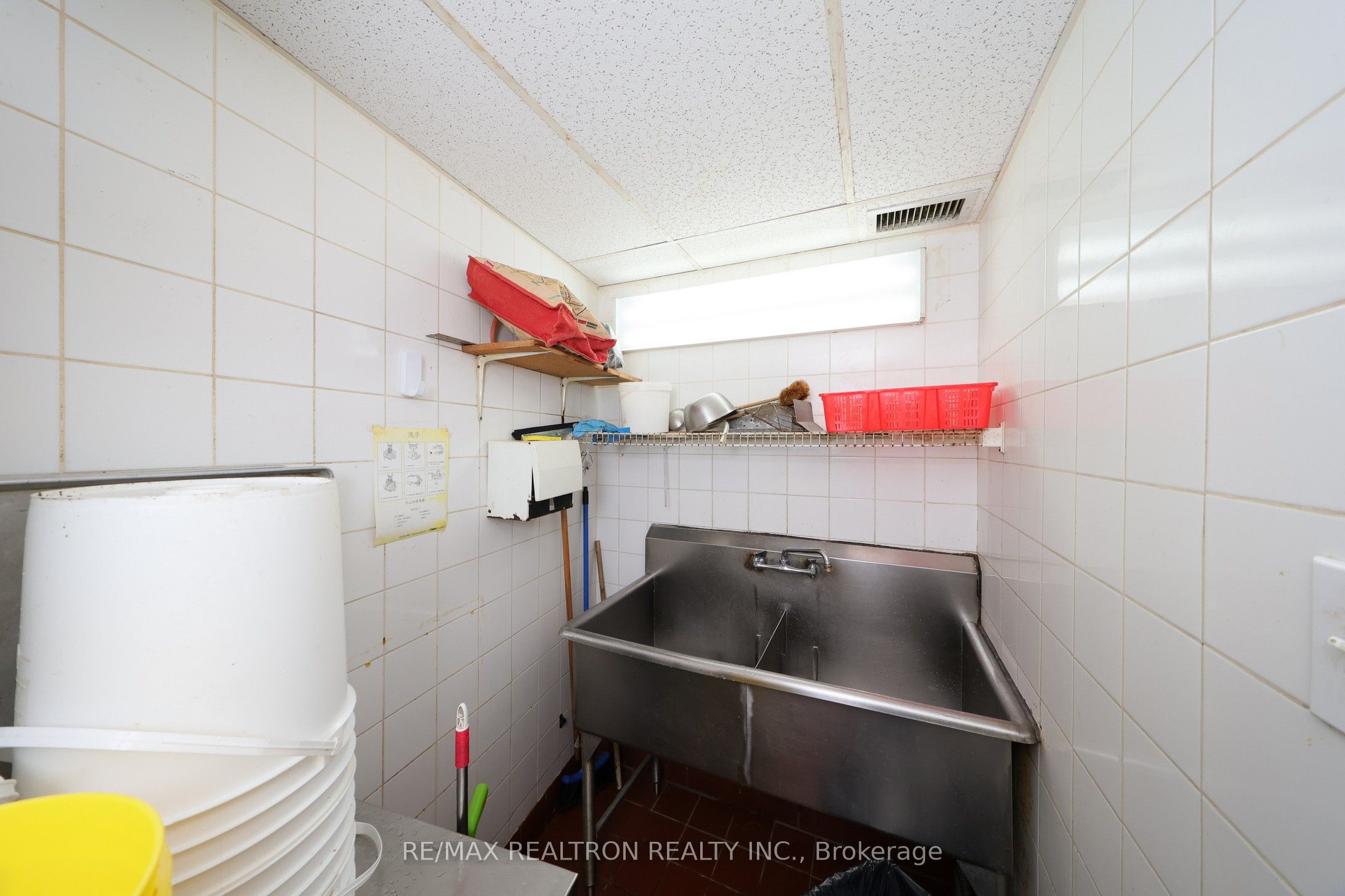 4227 Sheppard Avenue E 2& 3 Property Photo 33