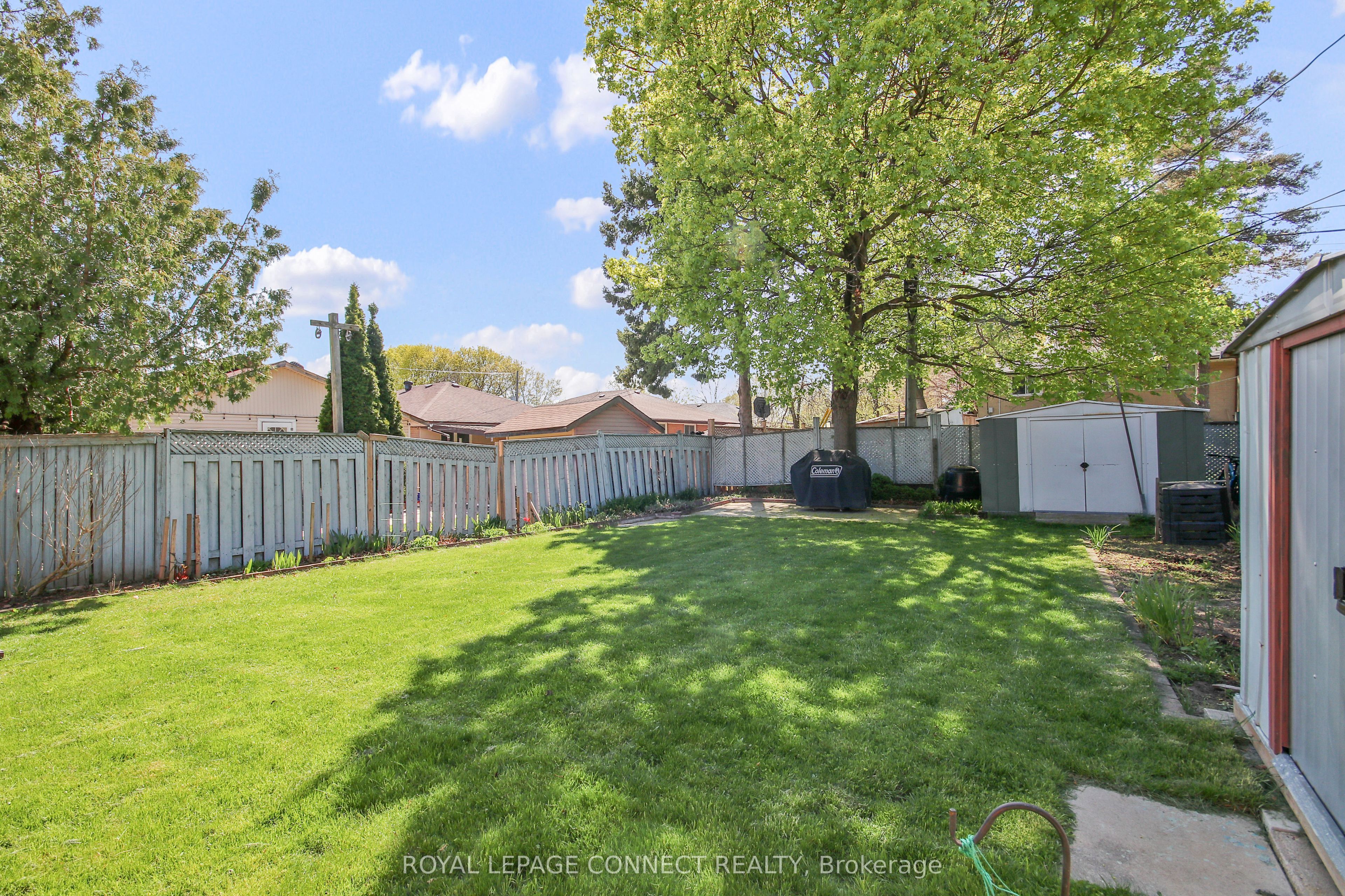 4 Sundance Crescent Property Photo 41