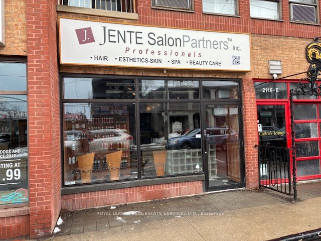 #C & D - 2116 Queen Street Property Photo 1