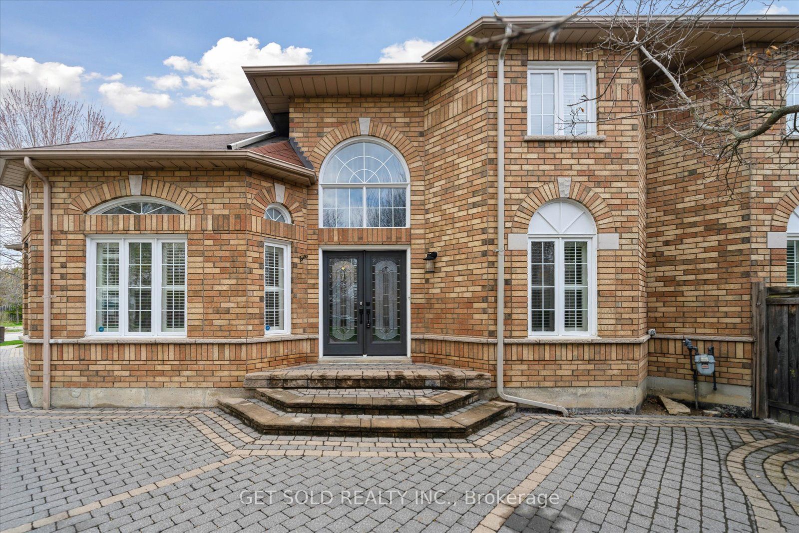 1 Mckie Court Property Photo 5