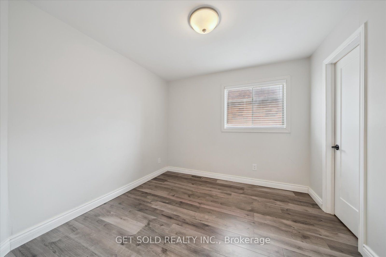 1 Mckie Court Property Photo 37