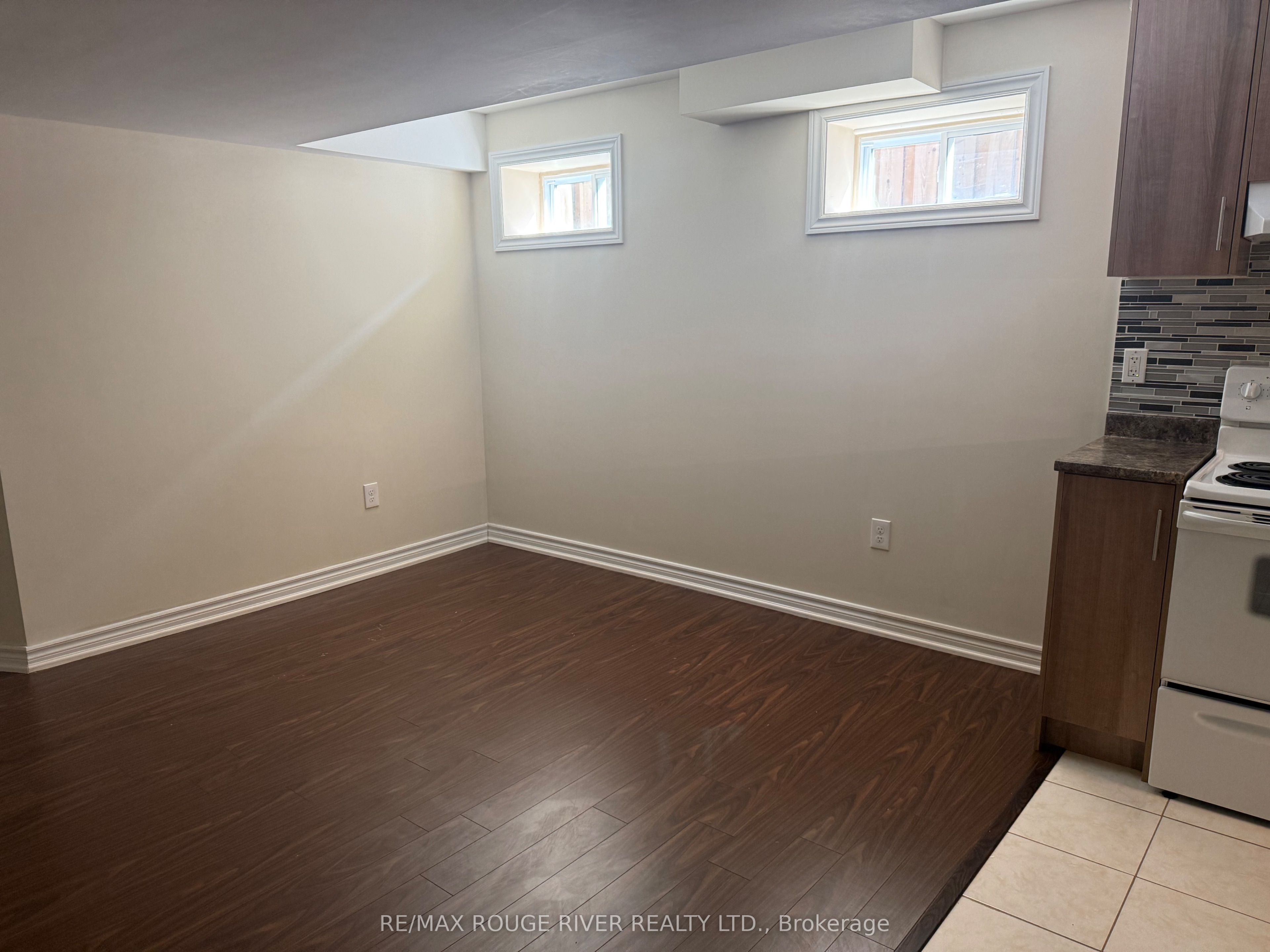 140 Rushworth Drive Bsmt Property Photo 7