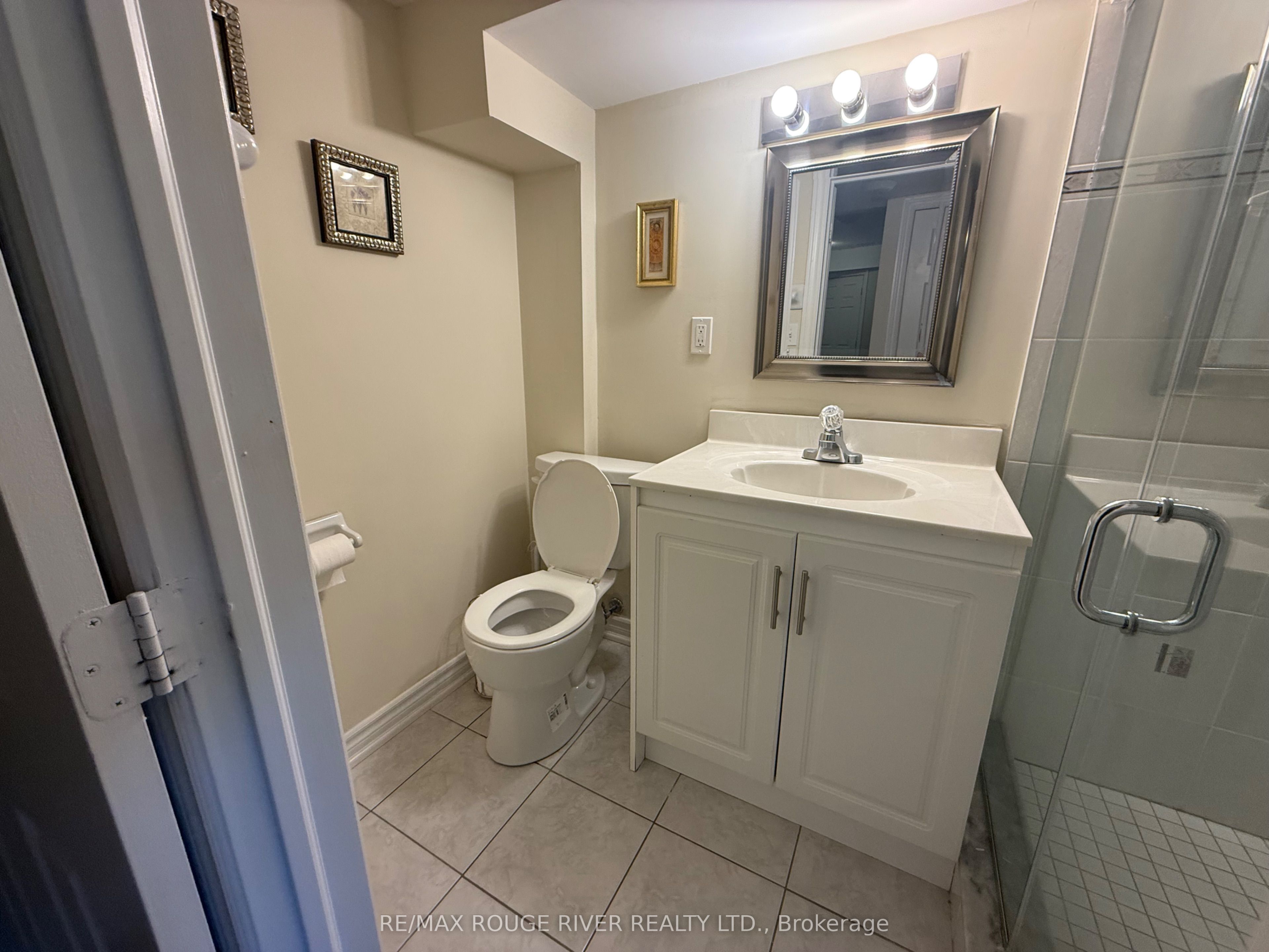 140 Rushworth Drive Bsmt Property Photo 9