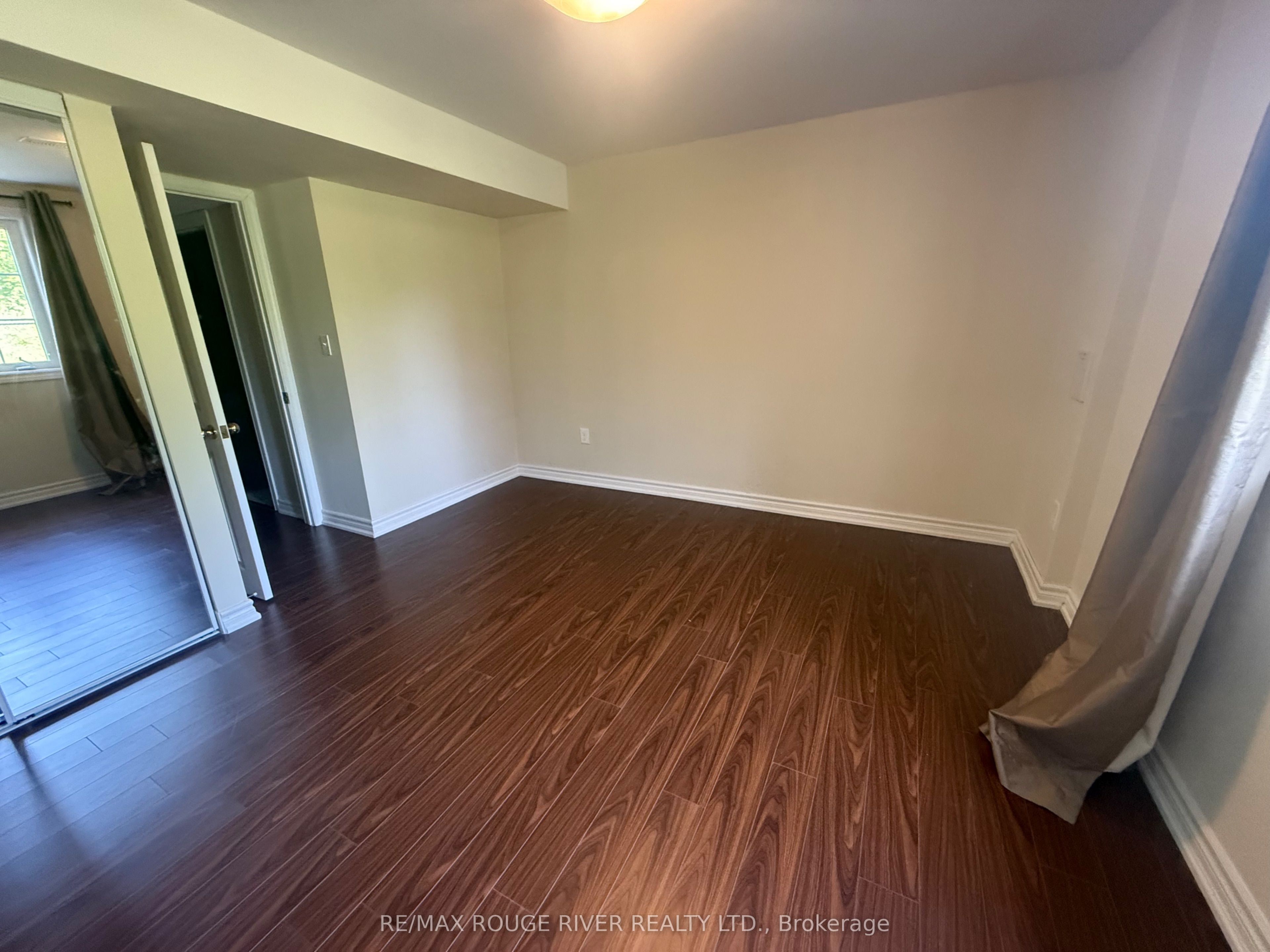 140 Rushworth Drive Bsmt Property Photo 17