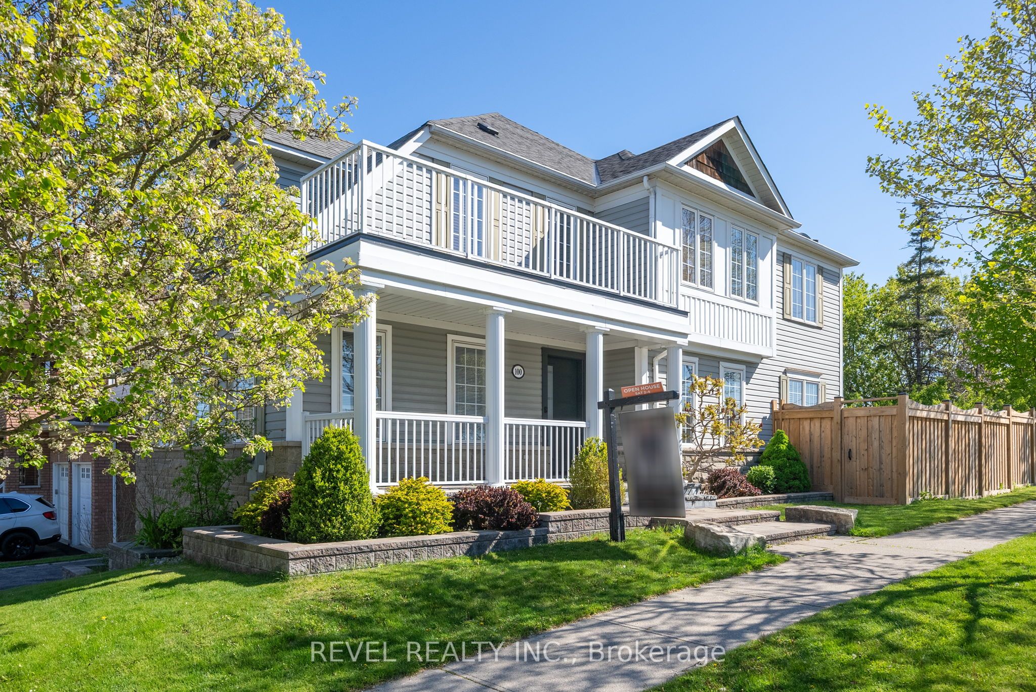 100 Ashbury Blvd Property Photo 1