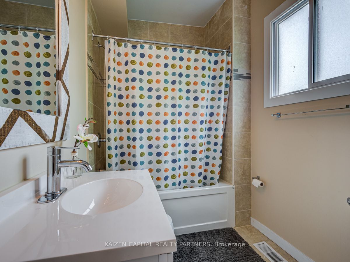3224 Danforth Avenue Property Photo 36