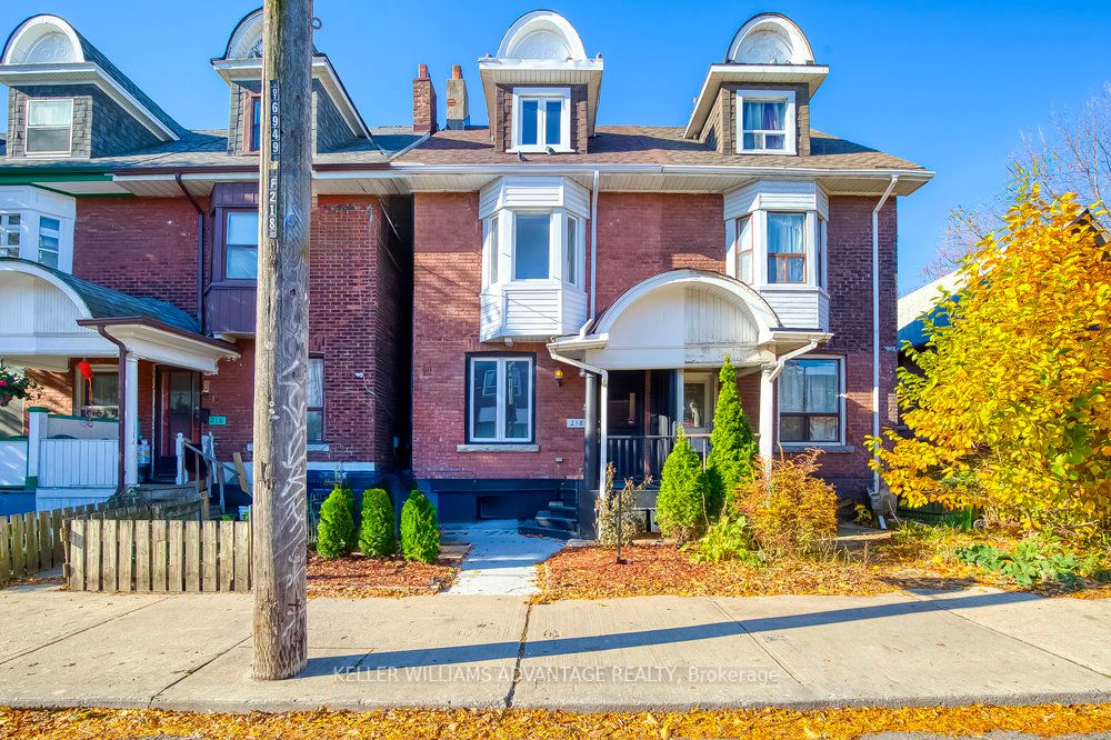 218 Broadview Avenue Property Photo 1