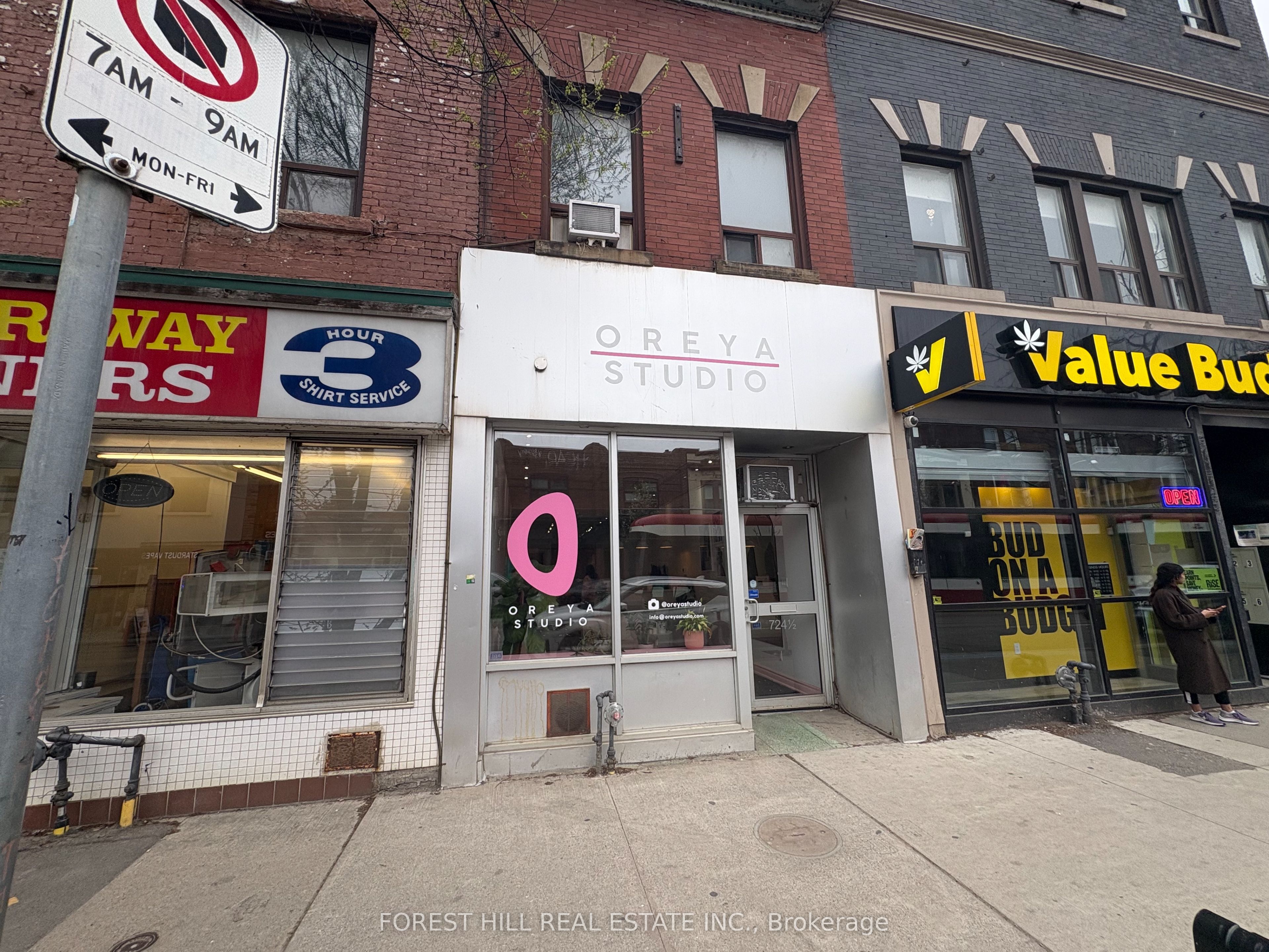 724 1/2 Queen Street Property Photo 1