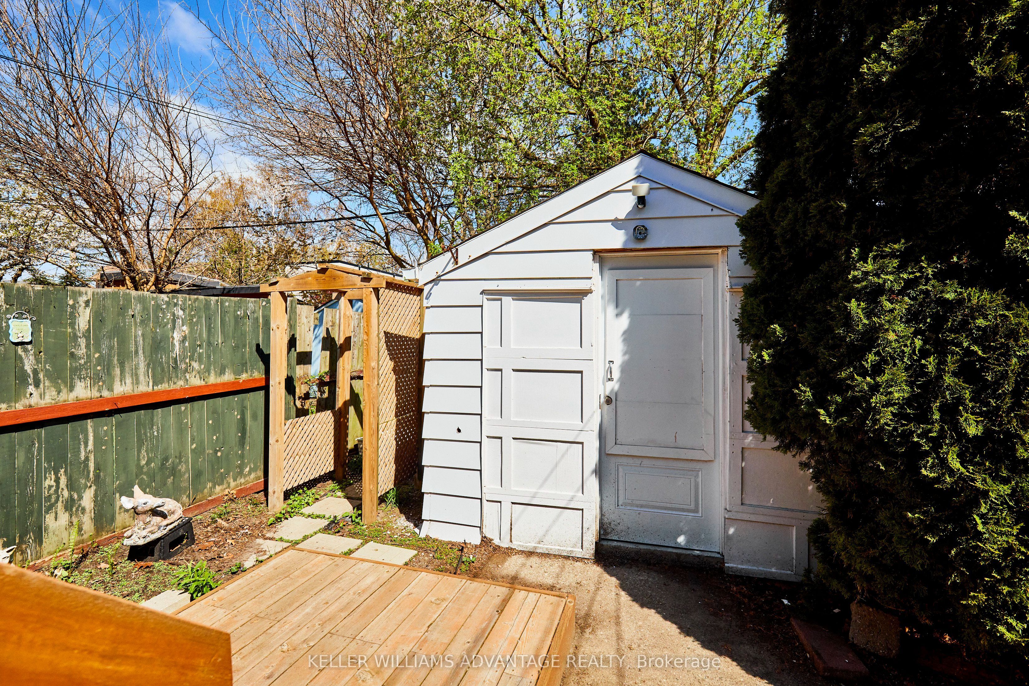 808 Sammon Avenue Property Photo 19