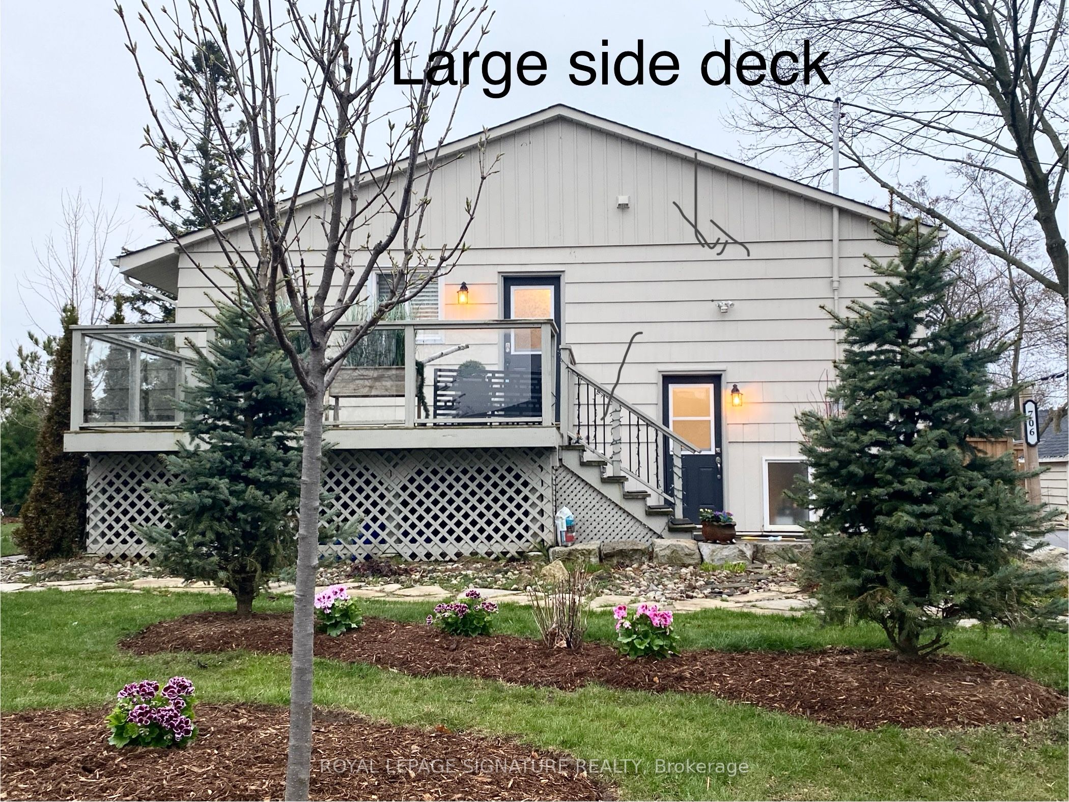 706 Annland St Property Photo 1
