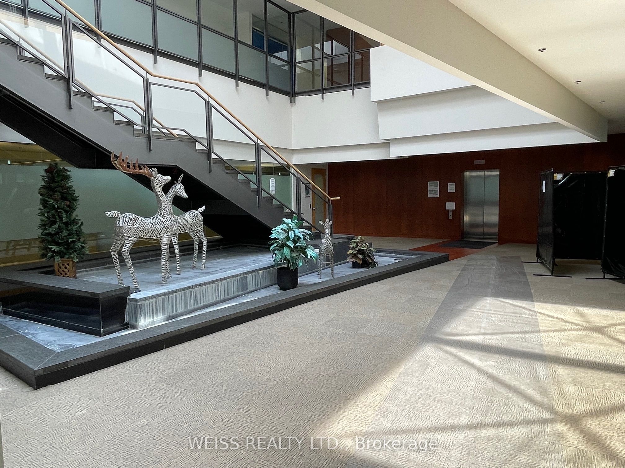 #102 - 601 Westney Road Property Photo 6