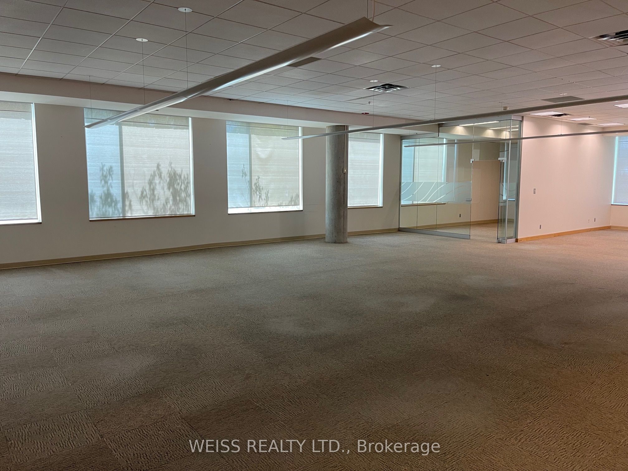 #102 - 601 Westney Road Property Photo 8