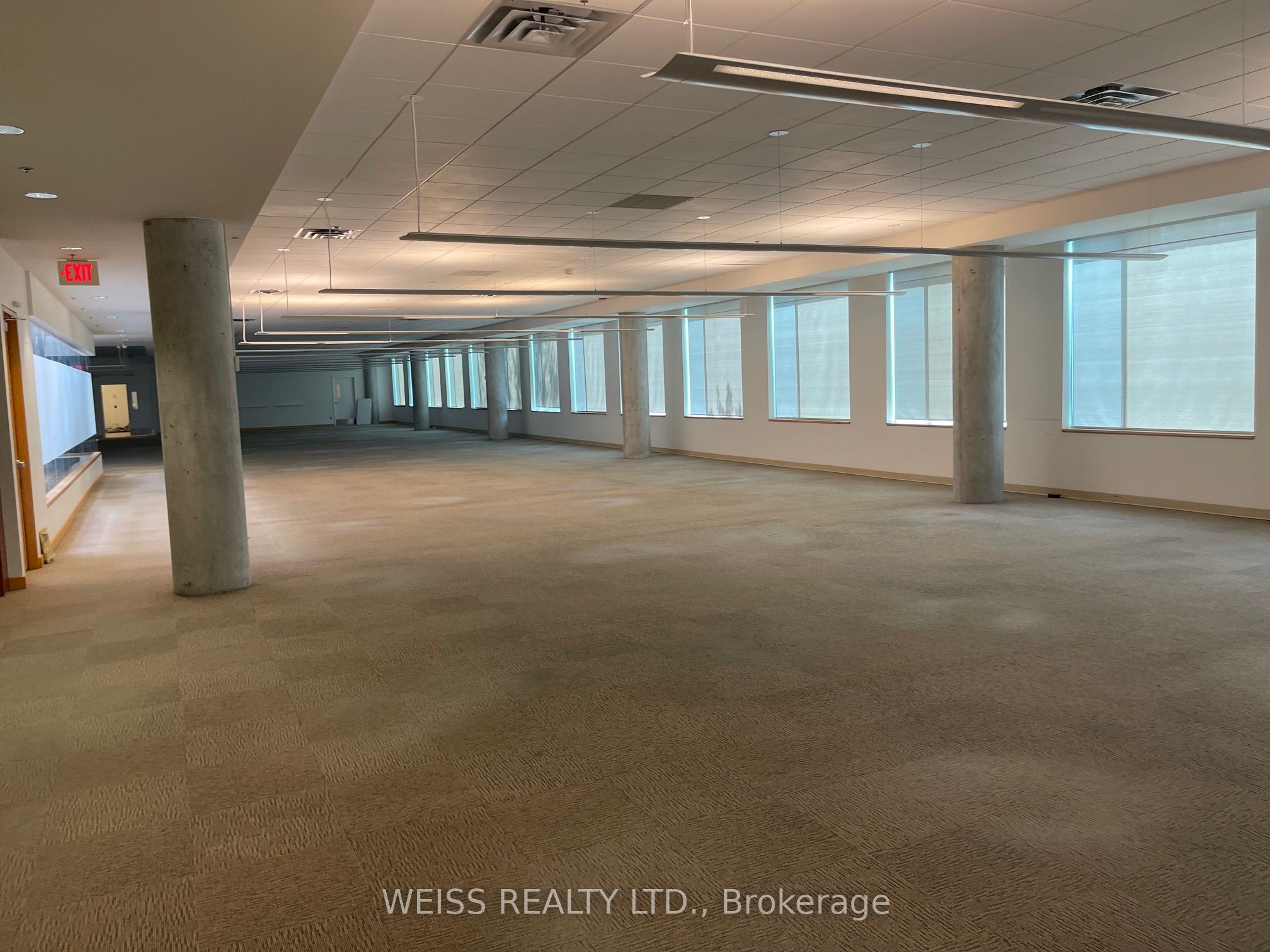 #102 - 601 Westney Road Property Photo 9