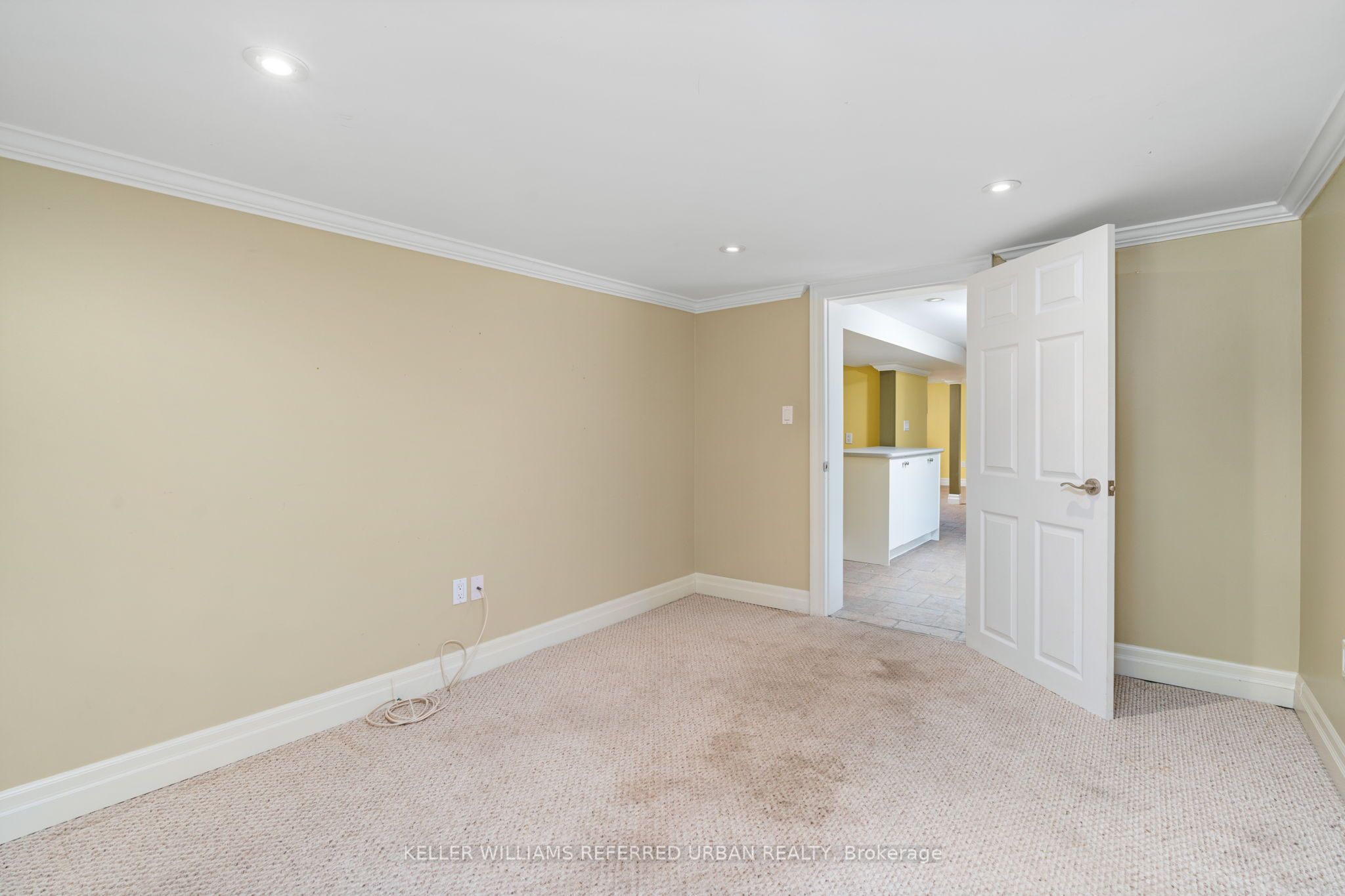 710 Pharmacy Avenue Property Photo 34