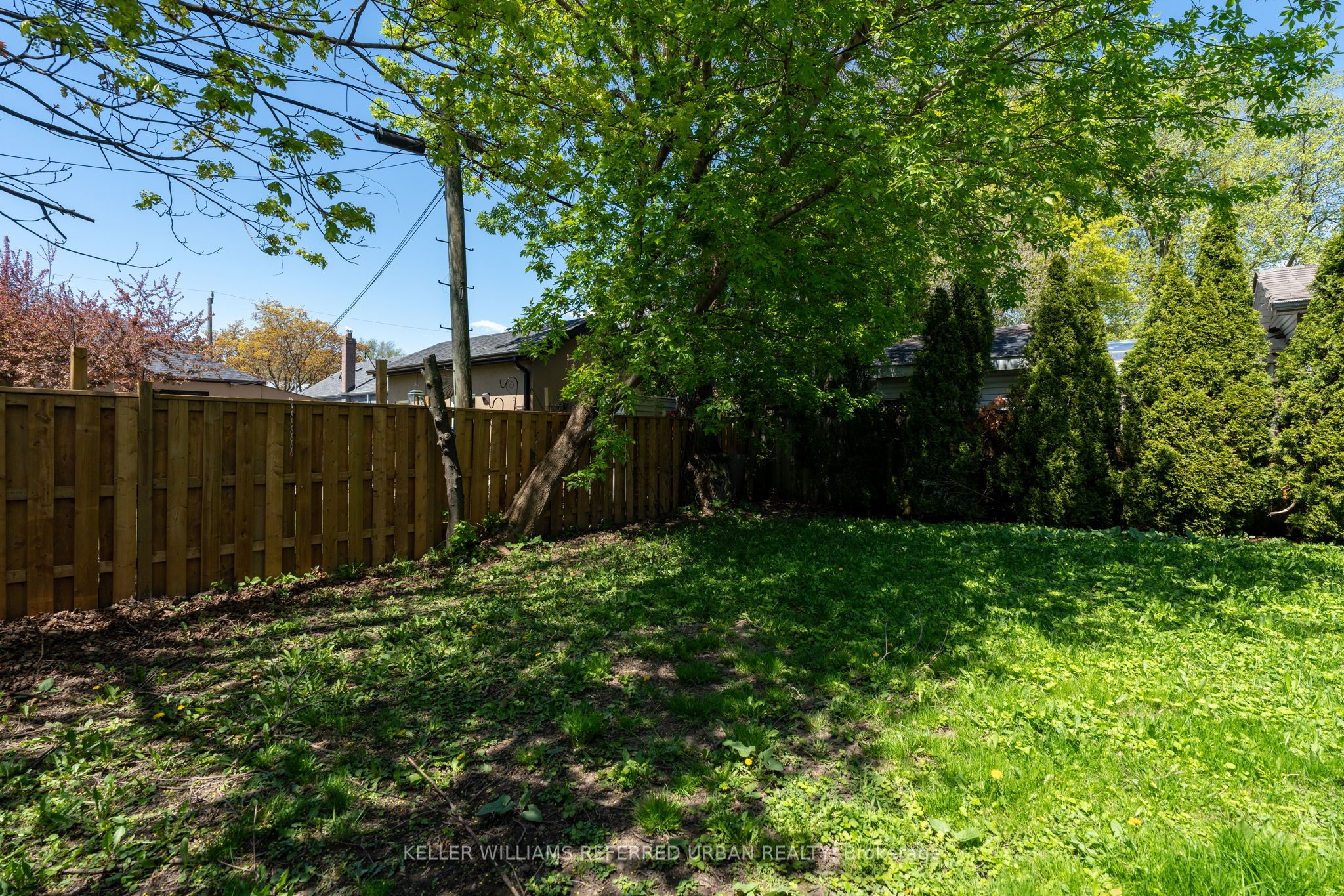 710 Pharmacy Avenue Property Photo 44