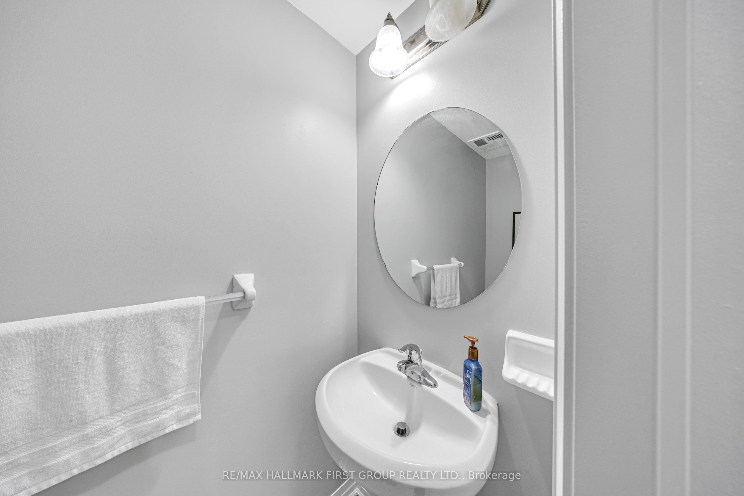 1361 Neilson Road 48 Property Photo 11