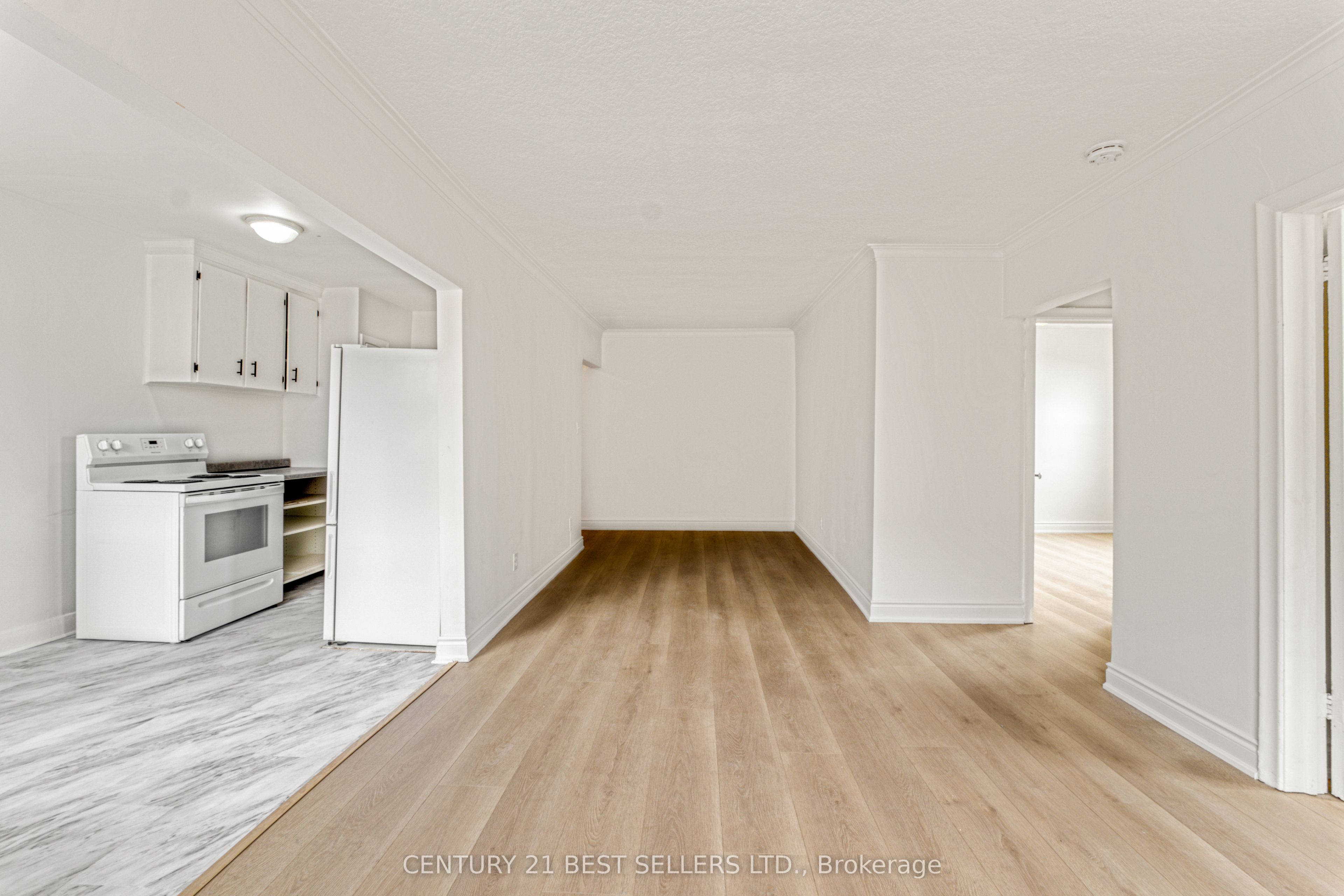 990 O'connor Drive Property Photo 8