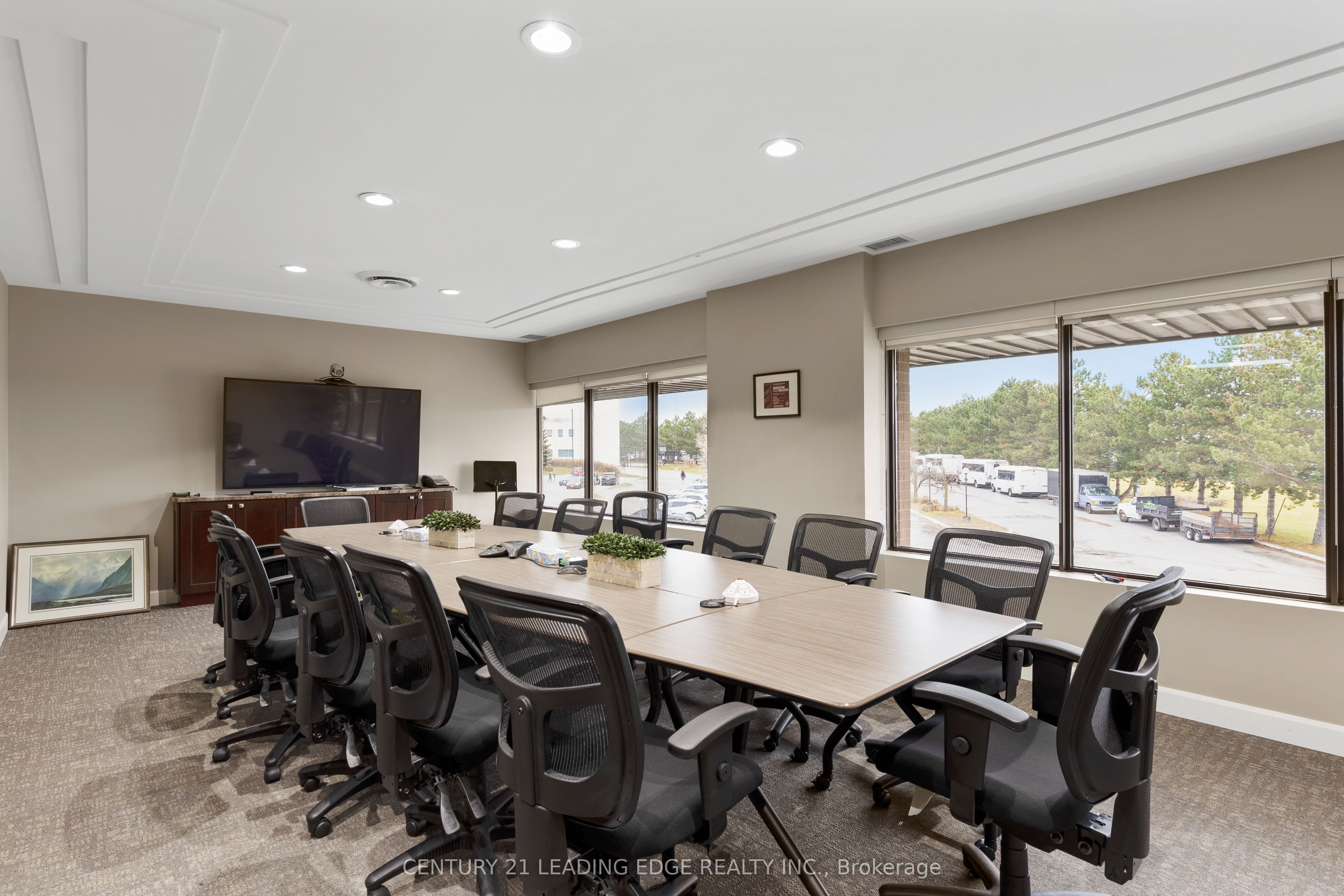 1645 Warden Avenue 201 Property Photo 17
