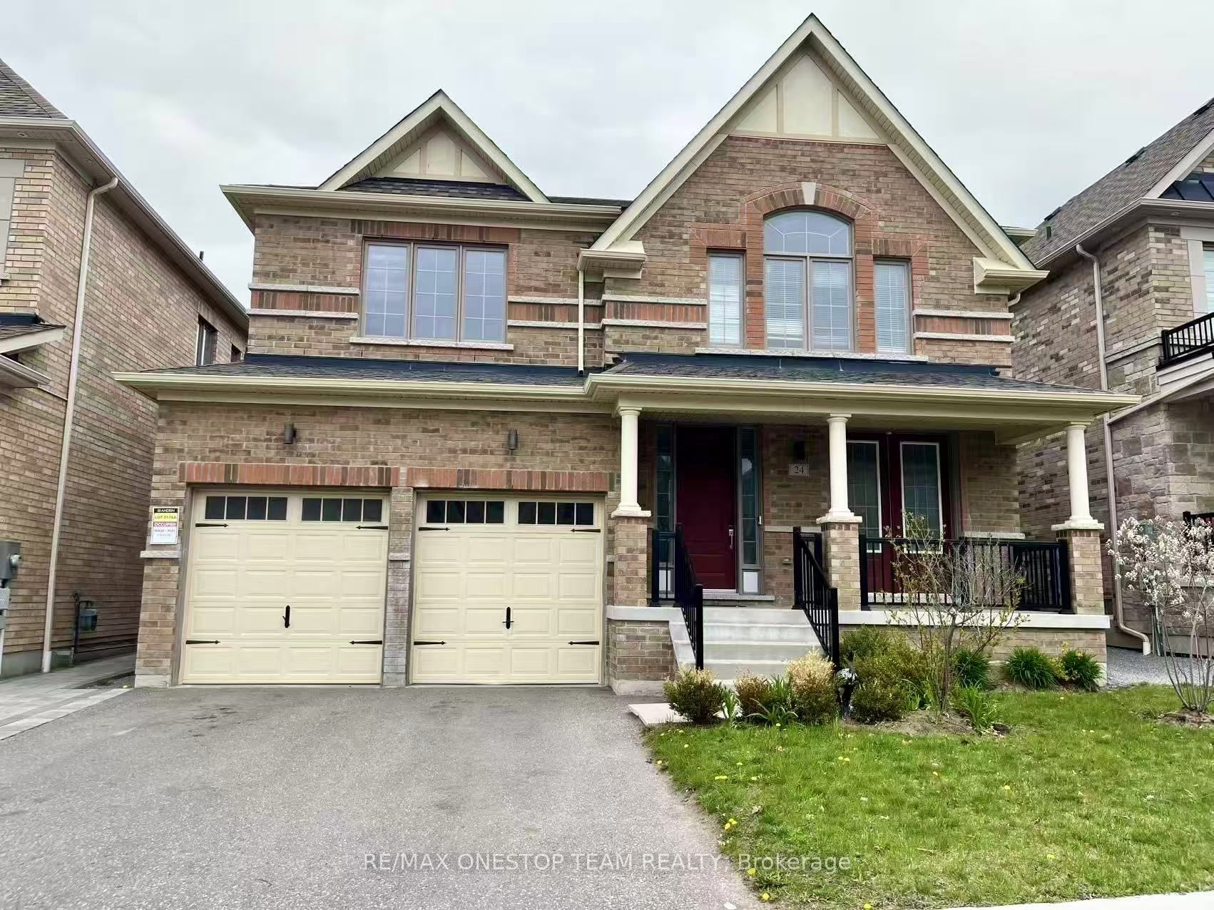 24 Pennine Drive Property Photo 1