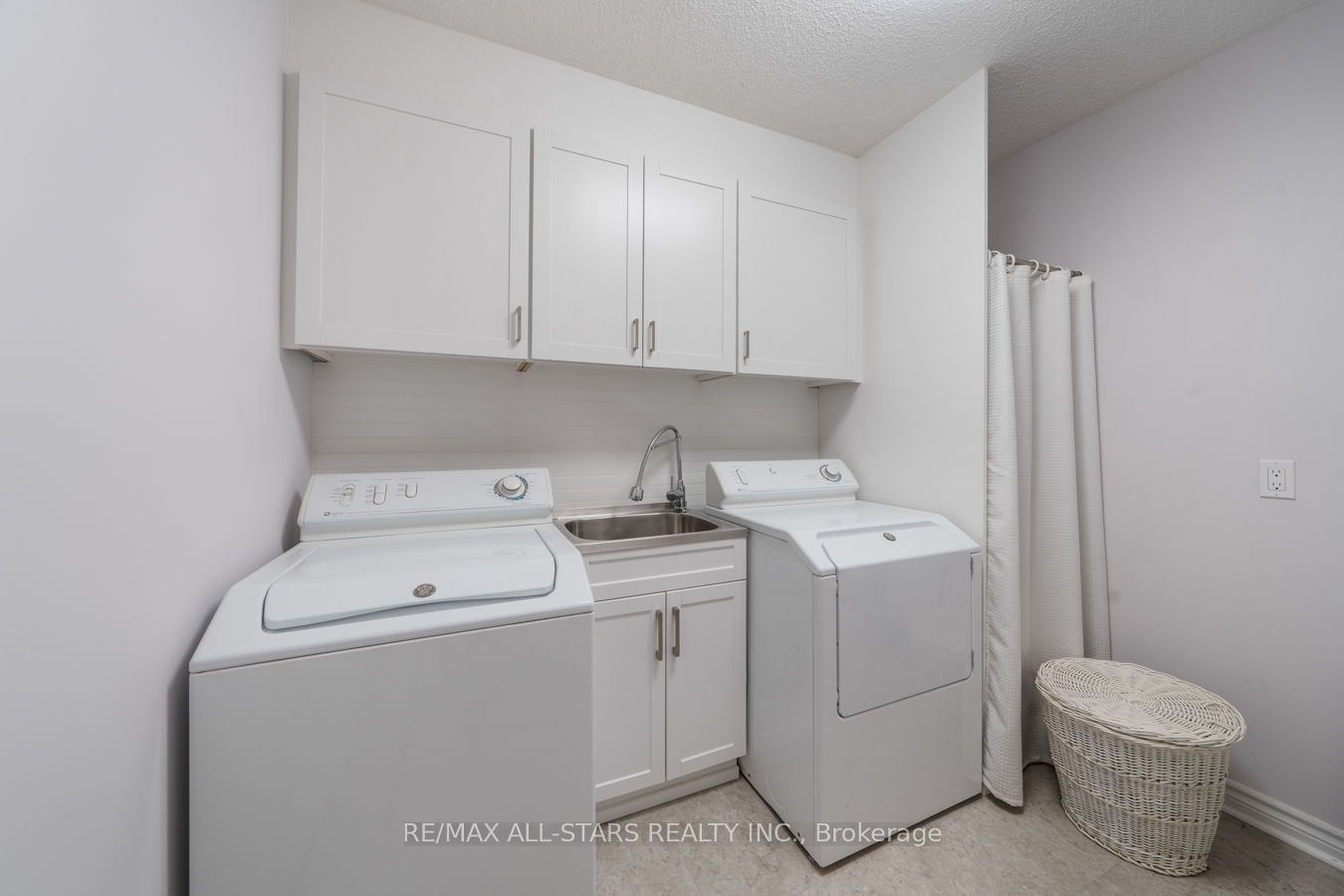 234 Water Street 11 Property Photo 23